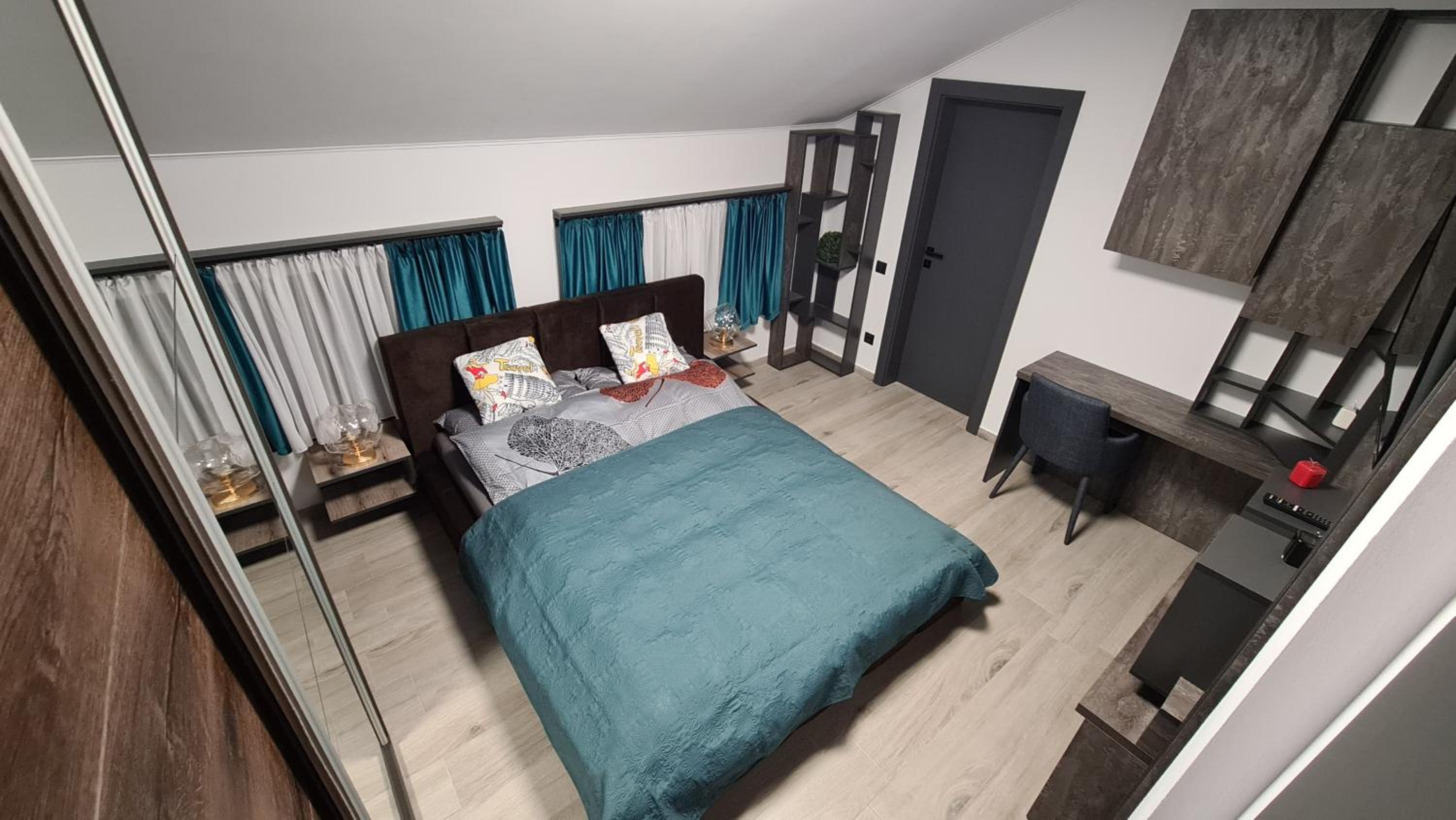 King Room - Photo 17