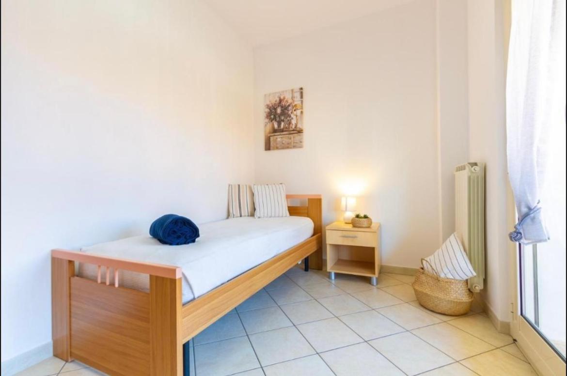 Two-Bedroom Apartment with Balcony and Terrace photo 1