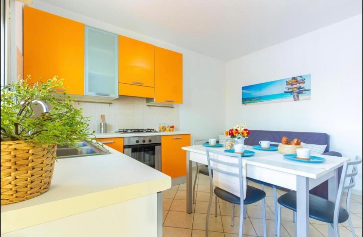 Two-Bedroom Apartment with Balcony and Terrace photo 2