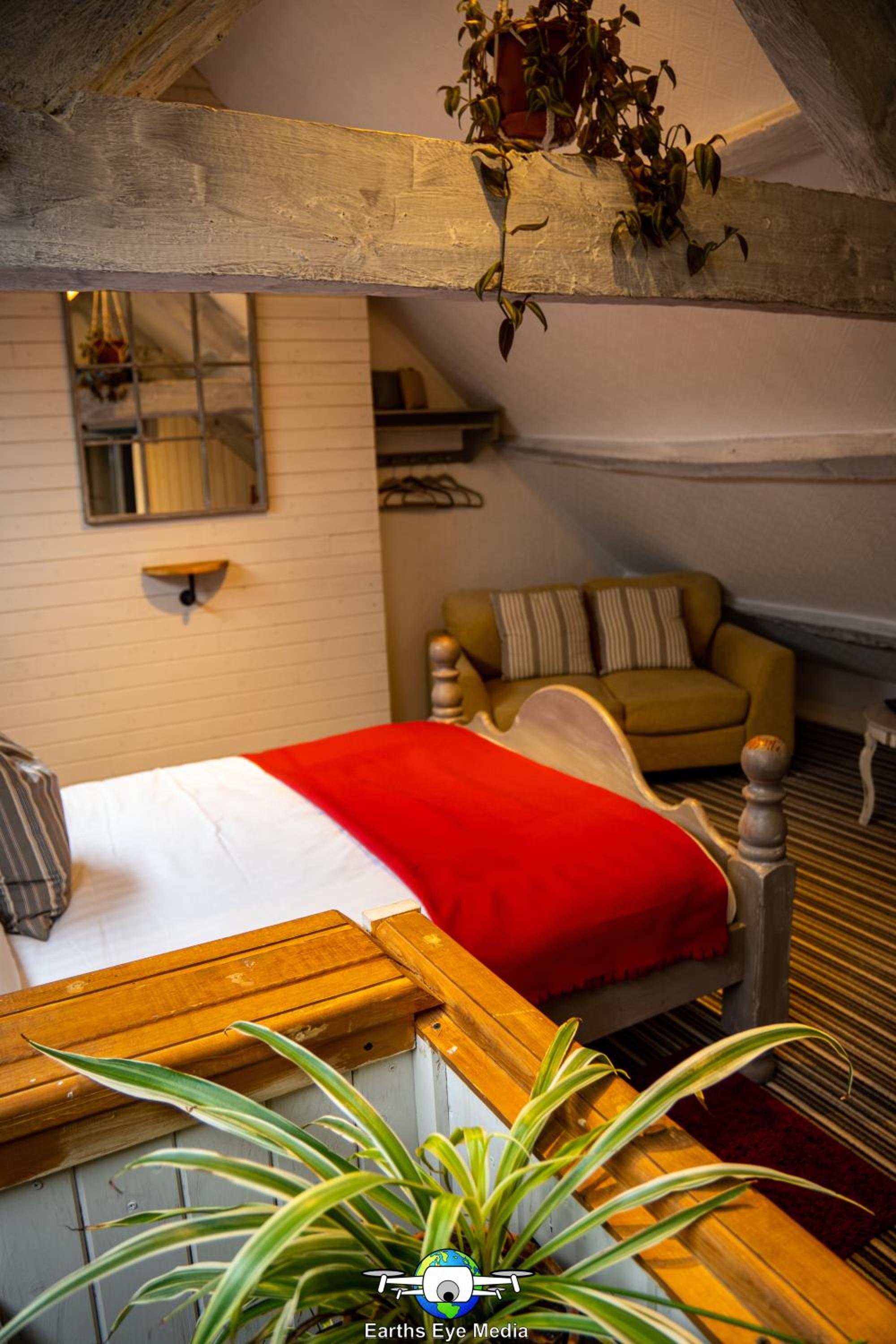 Deluxe Double Room - Photo 2
