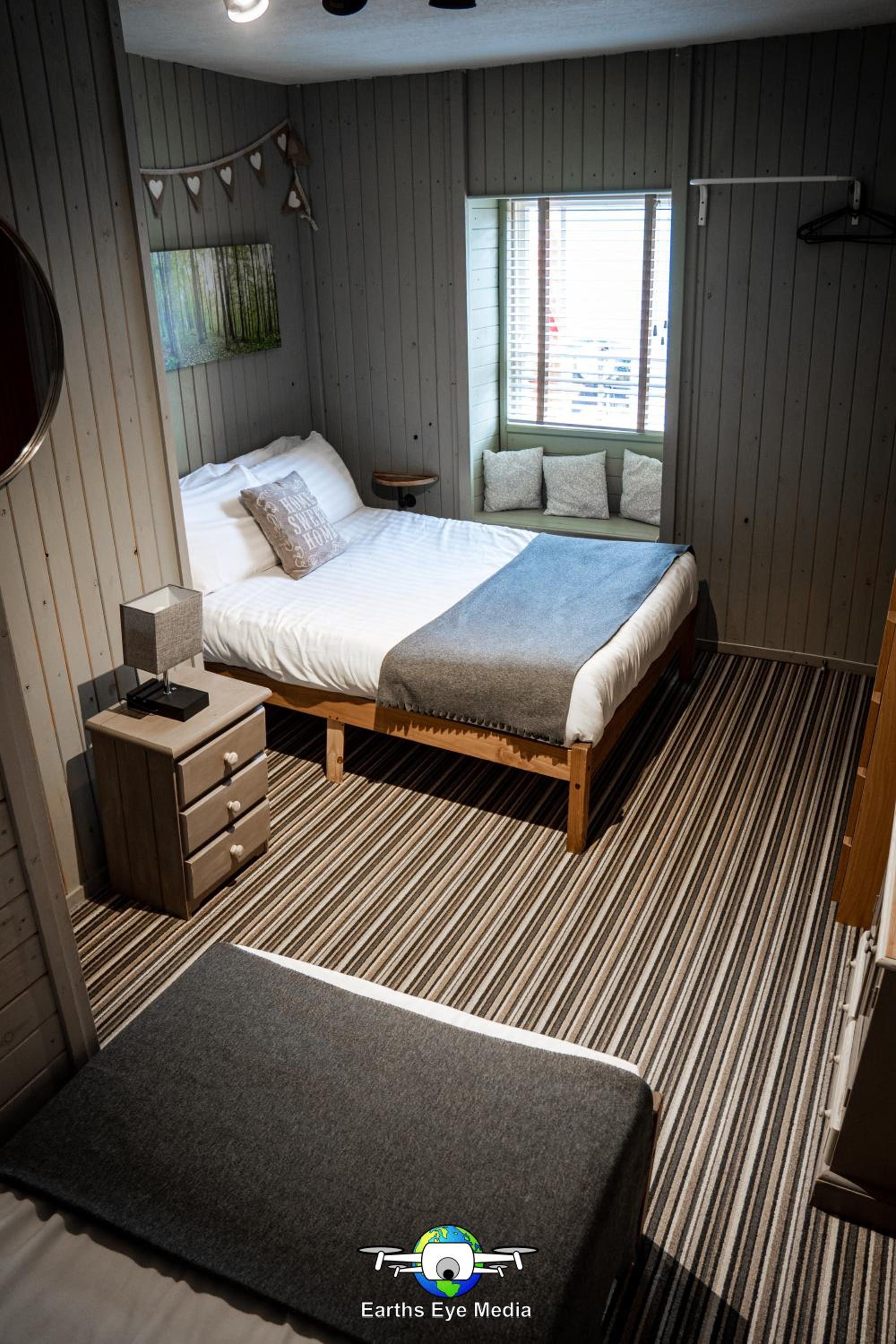 Double or Twin Room - Photo 1