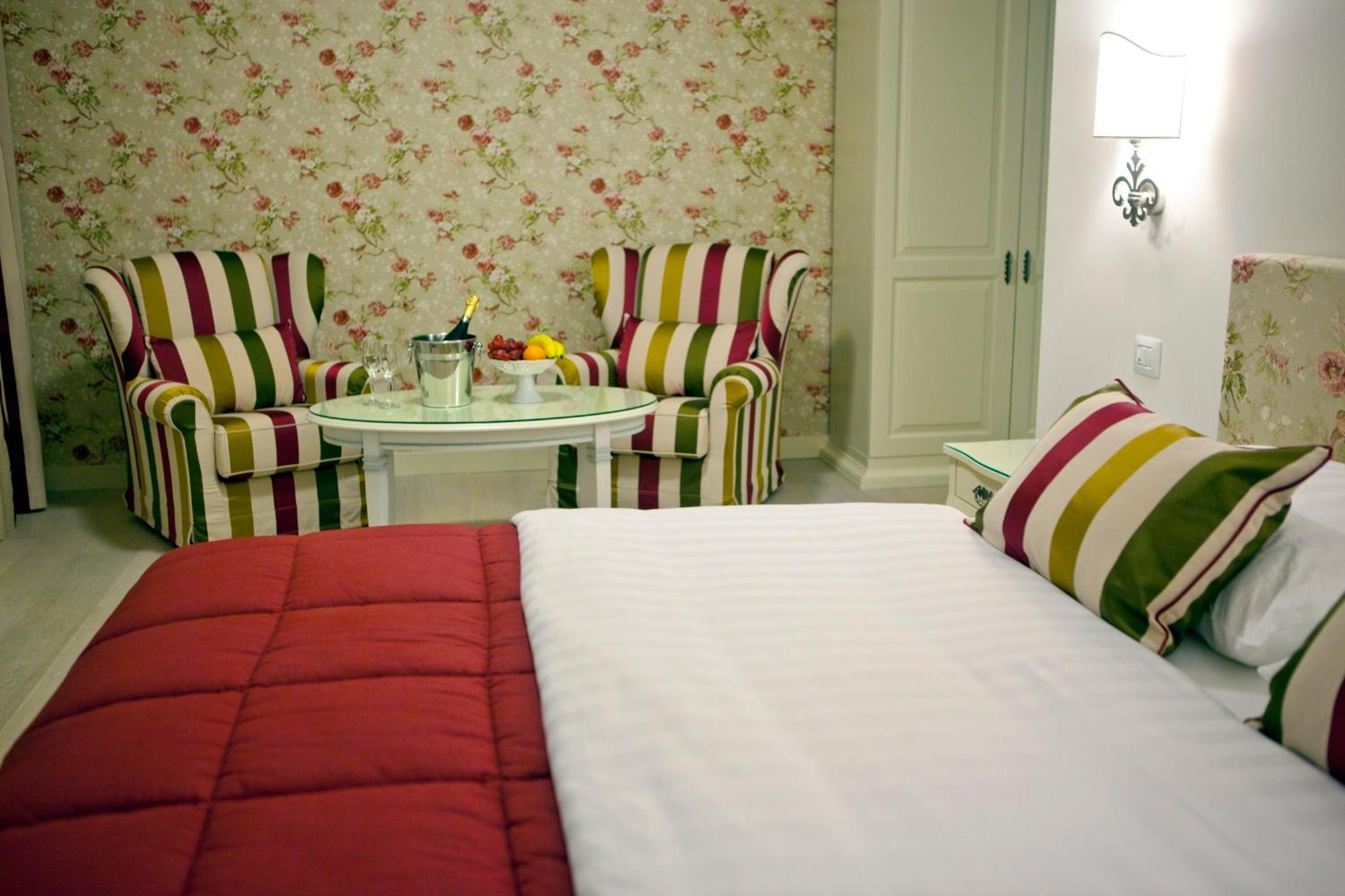 Double or Twin Room photo 2