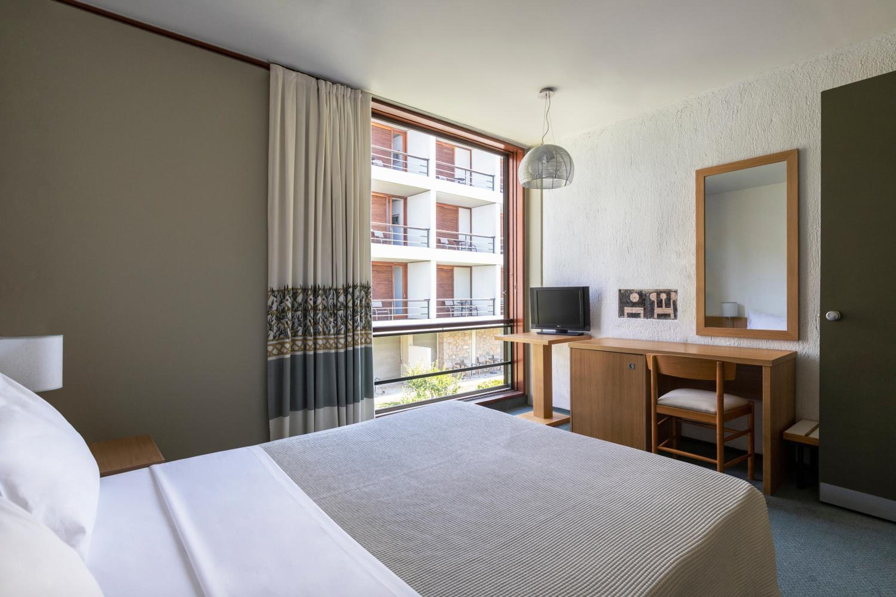 Classic Double or Twin Room photo 3