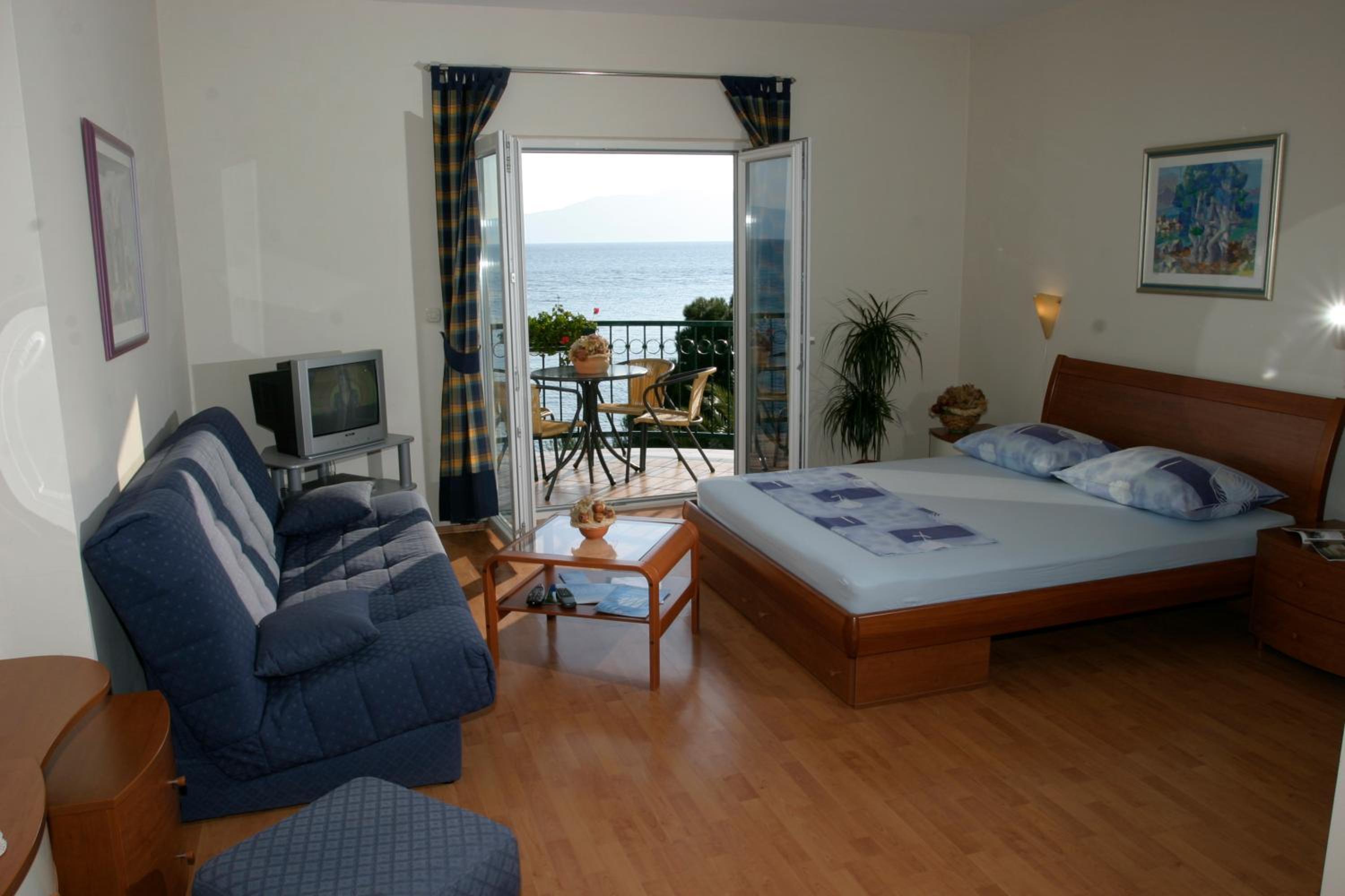 Studio with Sea View photo 1