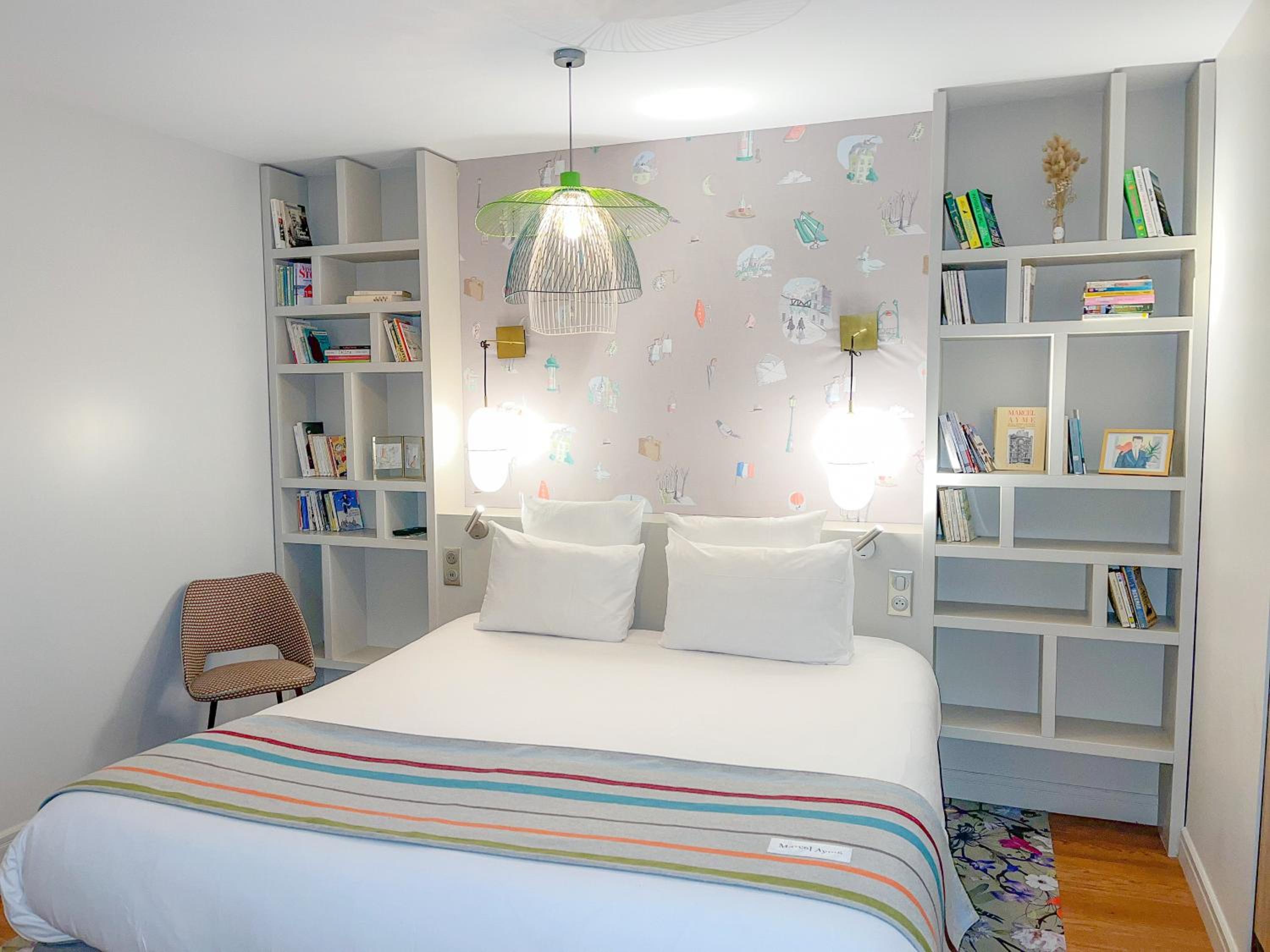 Hotel Litteraire Marcel Ayme, BW Premier Collection bedroom photo
