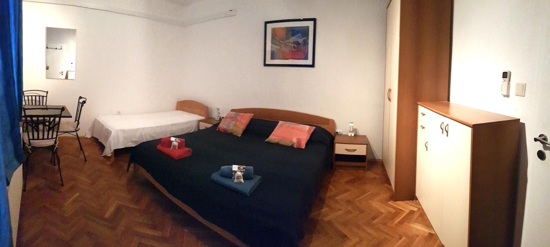 Three-Bedroom Apartment in Ground Floor photo 3