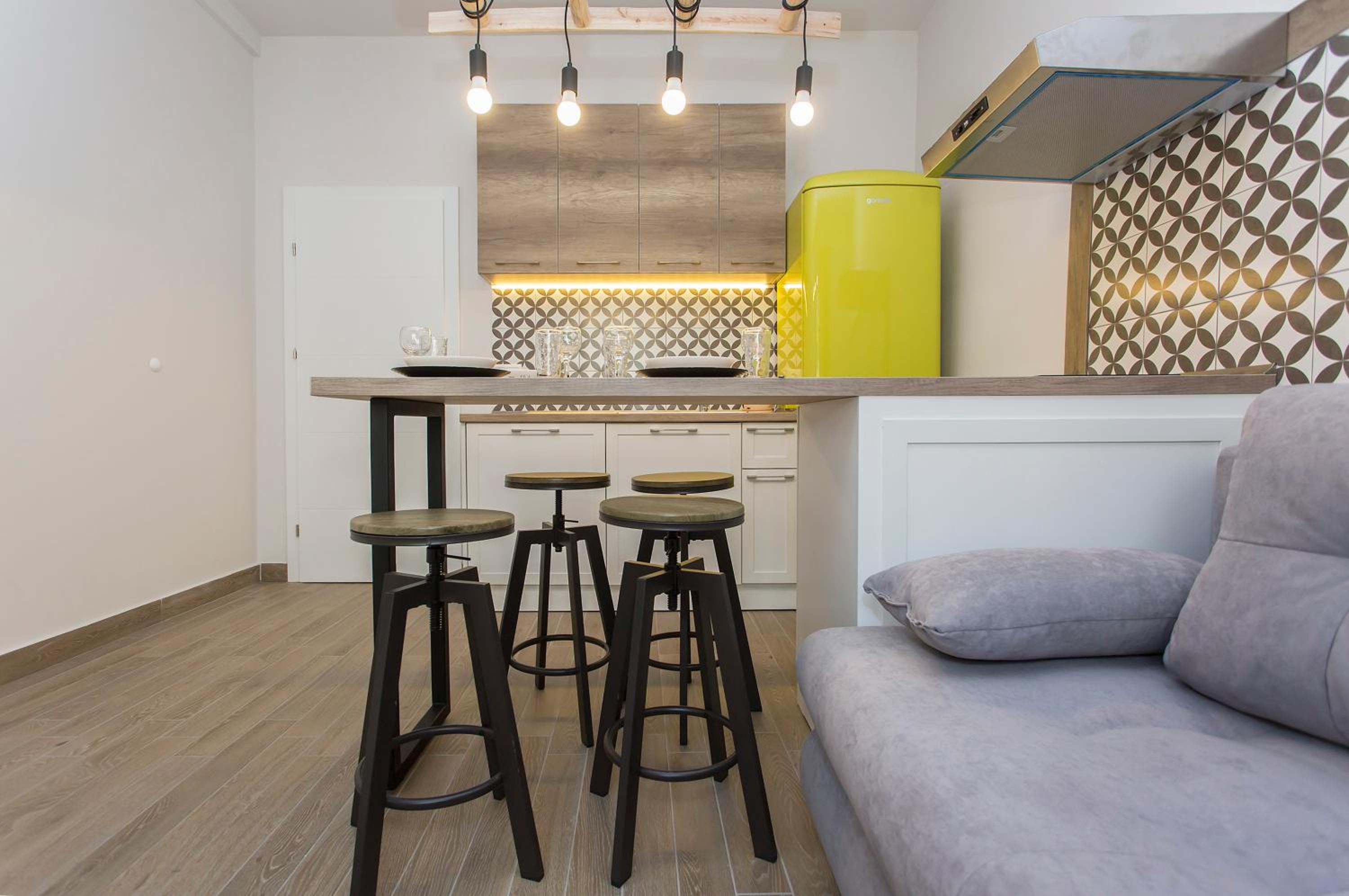 One-Bedroom Apartment - Photo 24