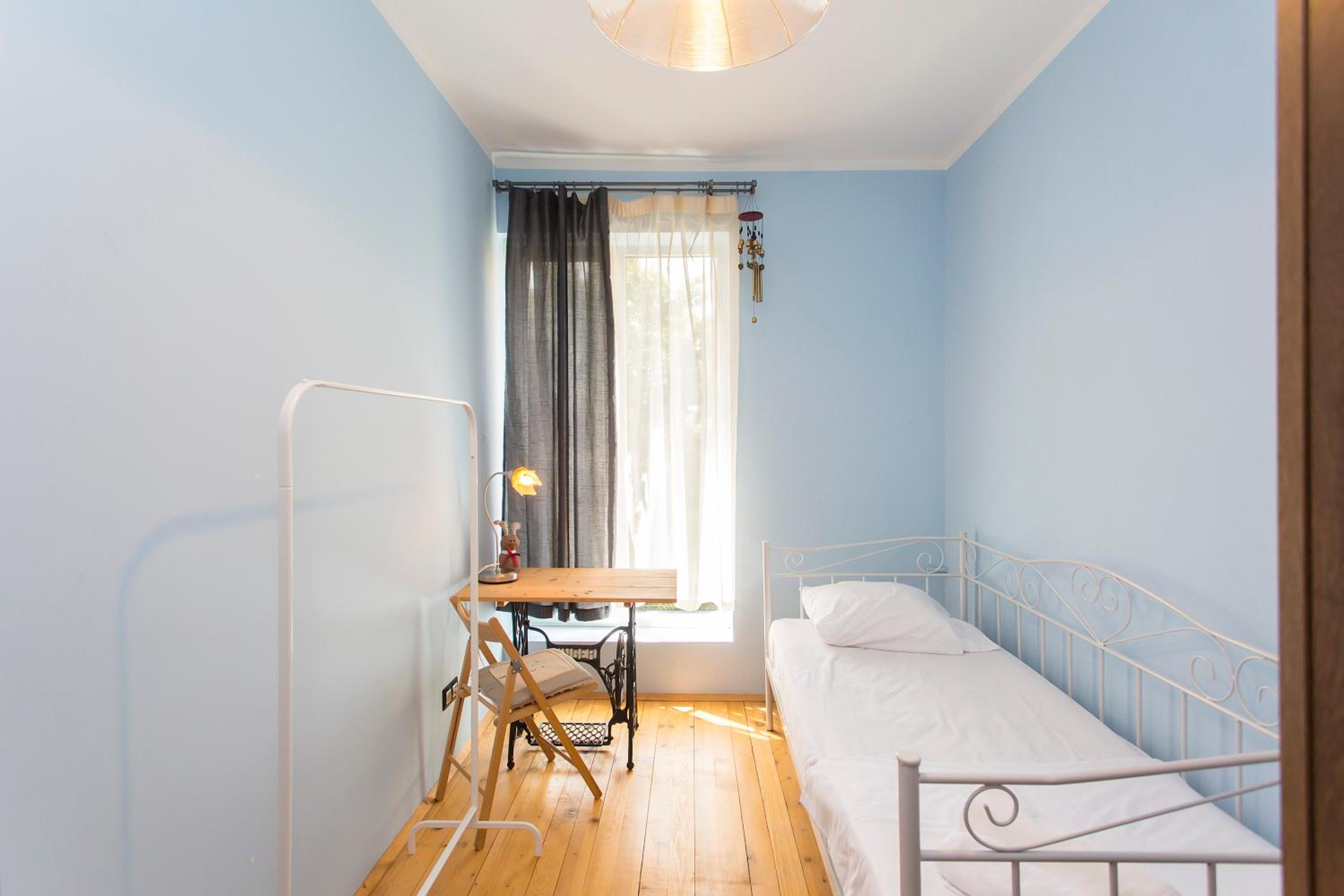 Two-Bedroom Apartment - Photo 19