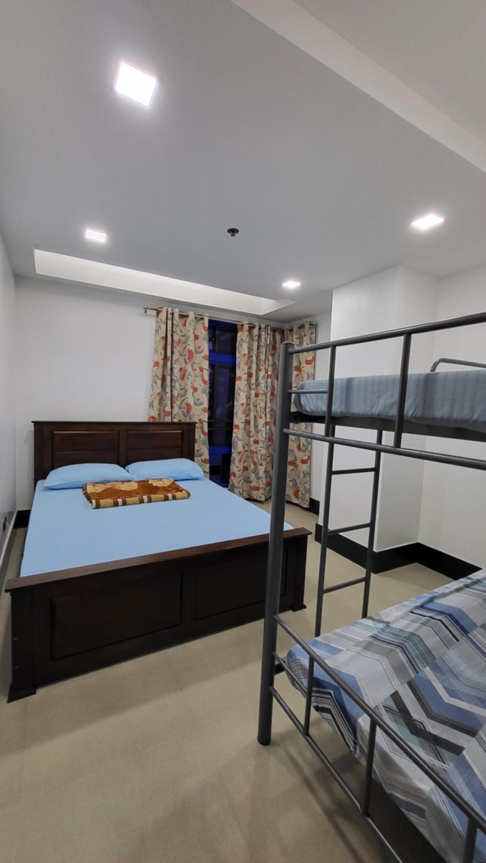 One-Bedroom Apartment - Photo 4