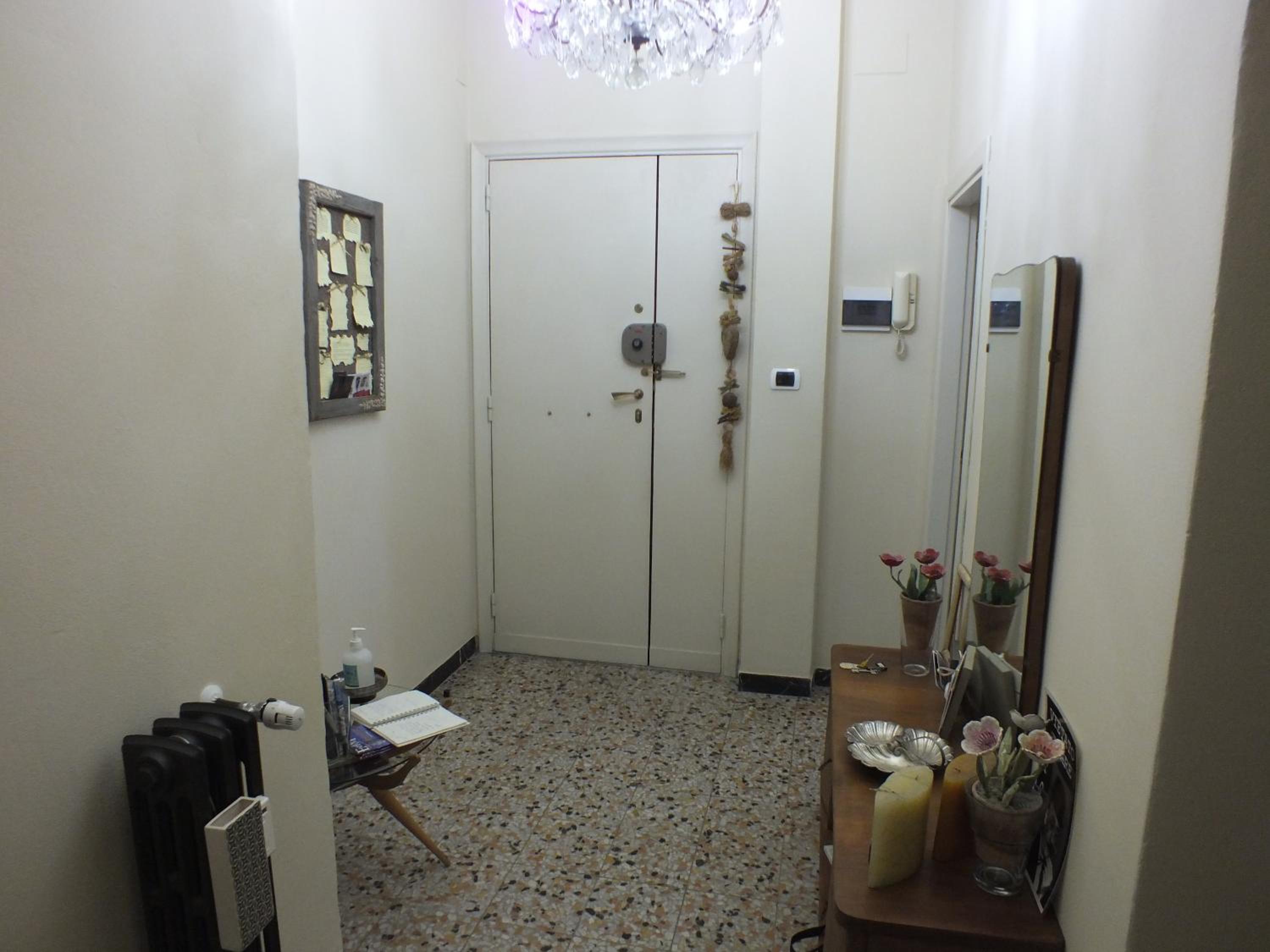 One-Bedroom Apartment - Photo 99