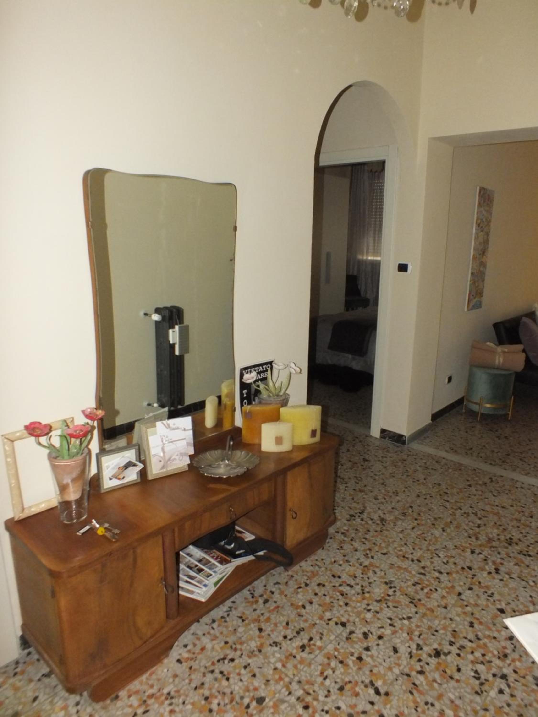 One-Bedroom Apartment - Photo 30
