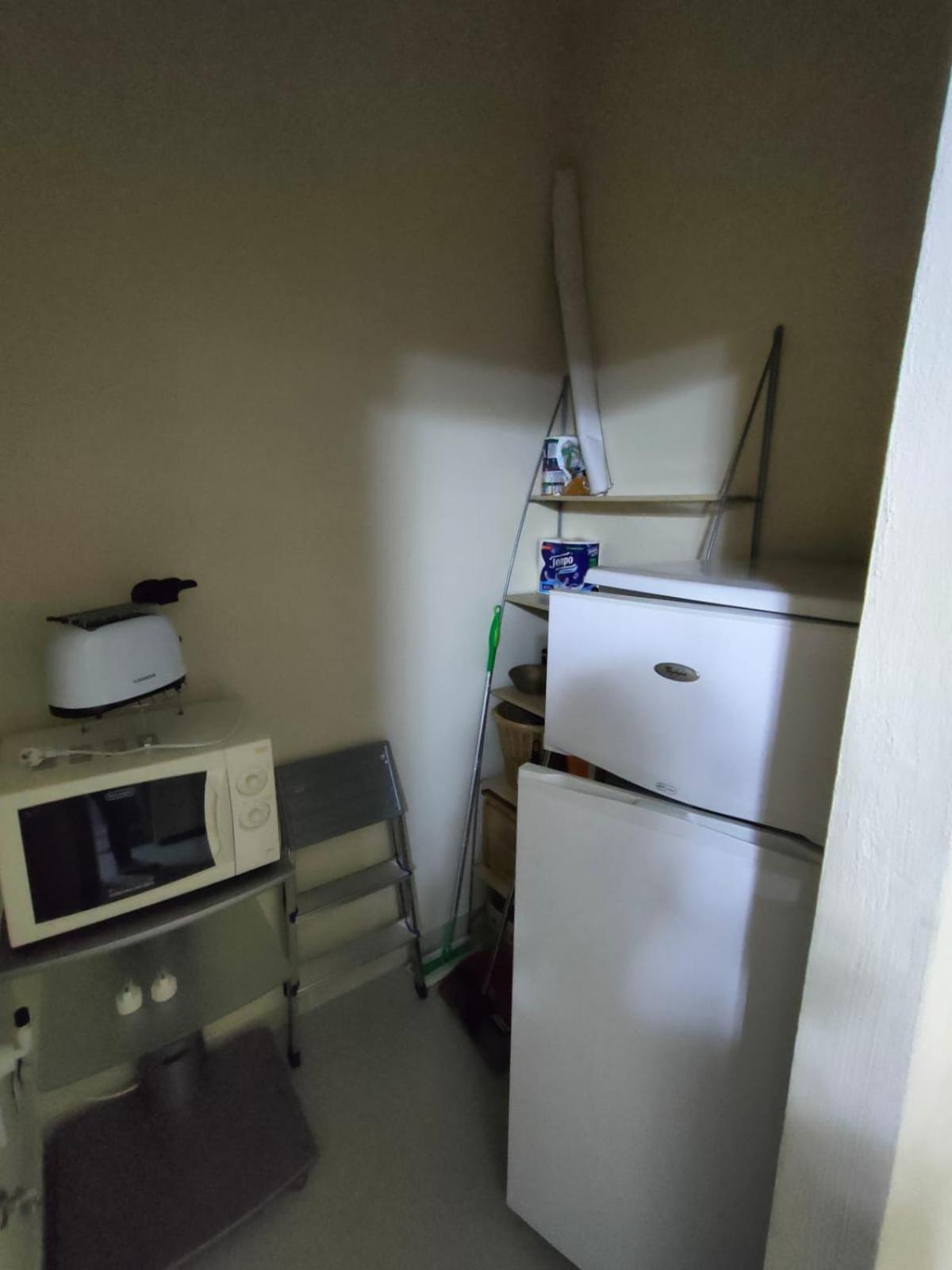 One-Bedroom Apartment - Photo 45