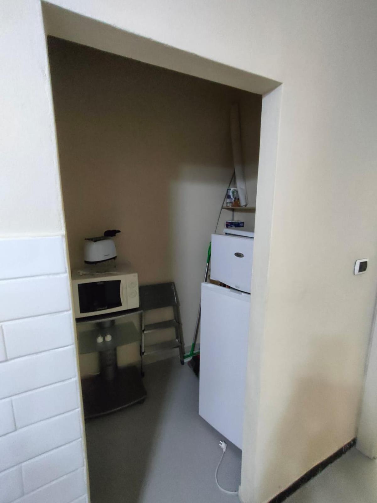 One-Bedroom Apartment - Photo 44