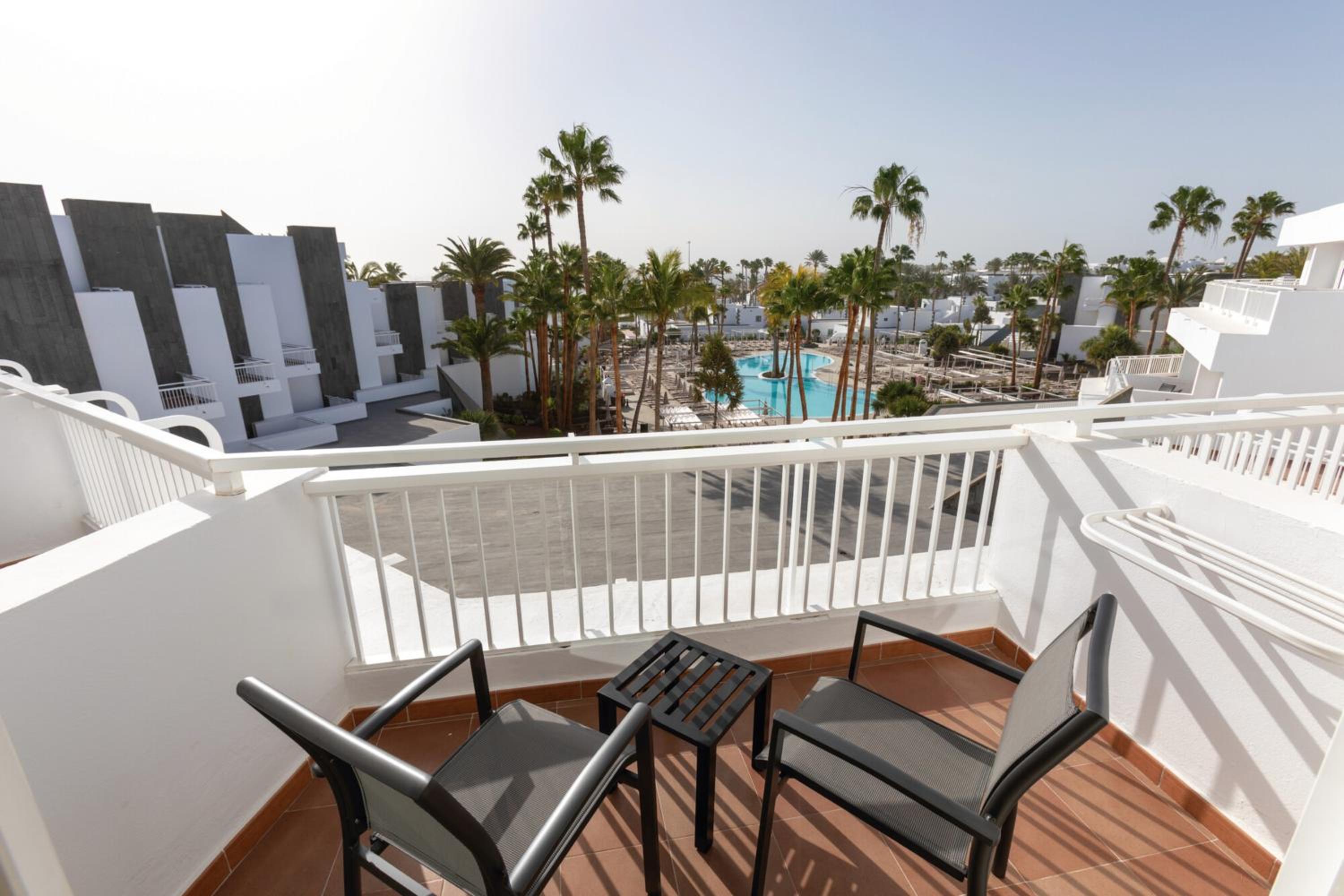 Suite with Garden View - Photo 5