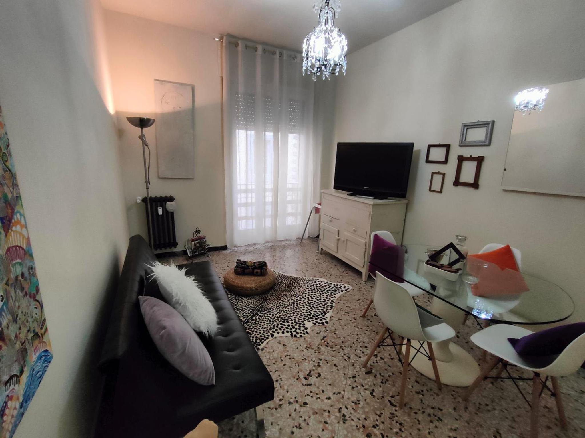One-Bedroom Apartment - Photo 34