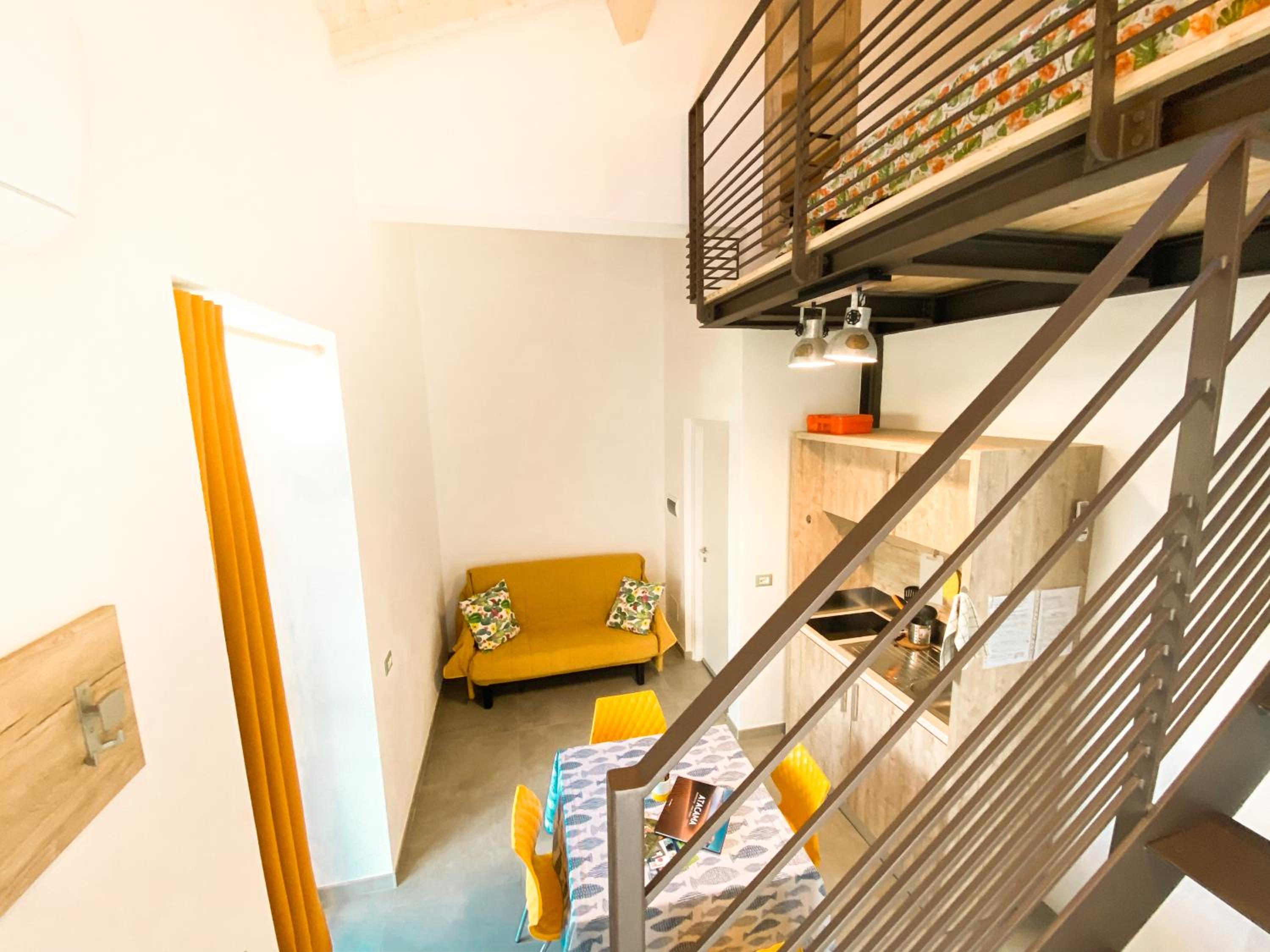 One-Bedroom Apartment - Photo 12