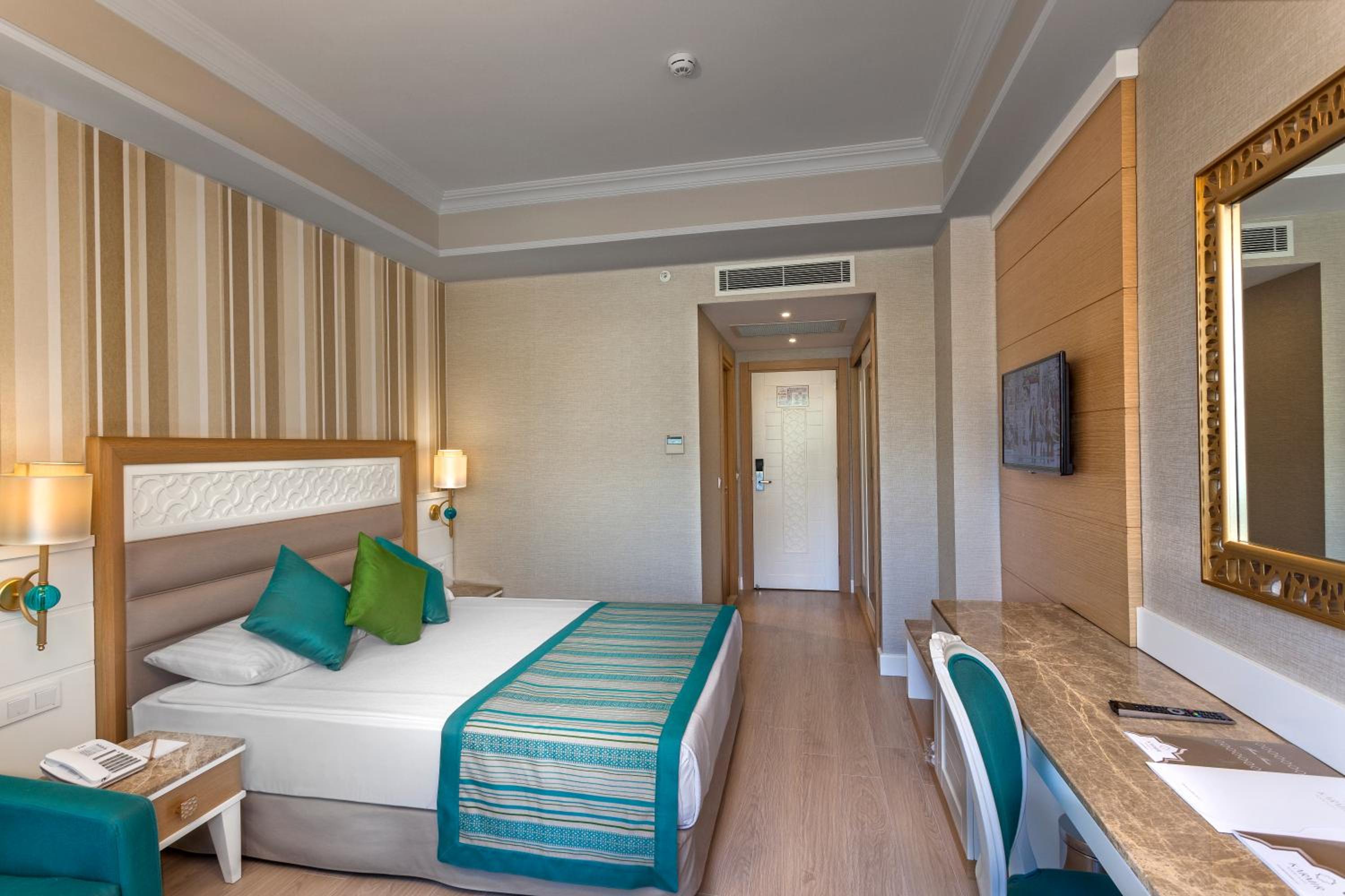 Habitación Doble Estándar o con Dos Camas Individuales.