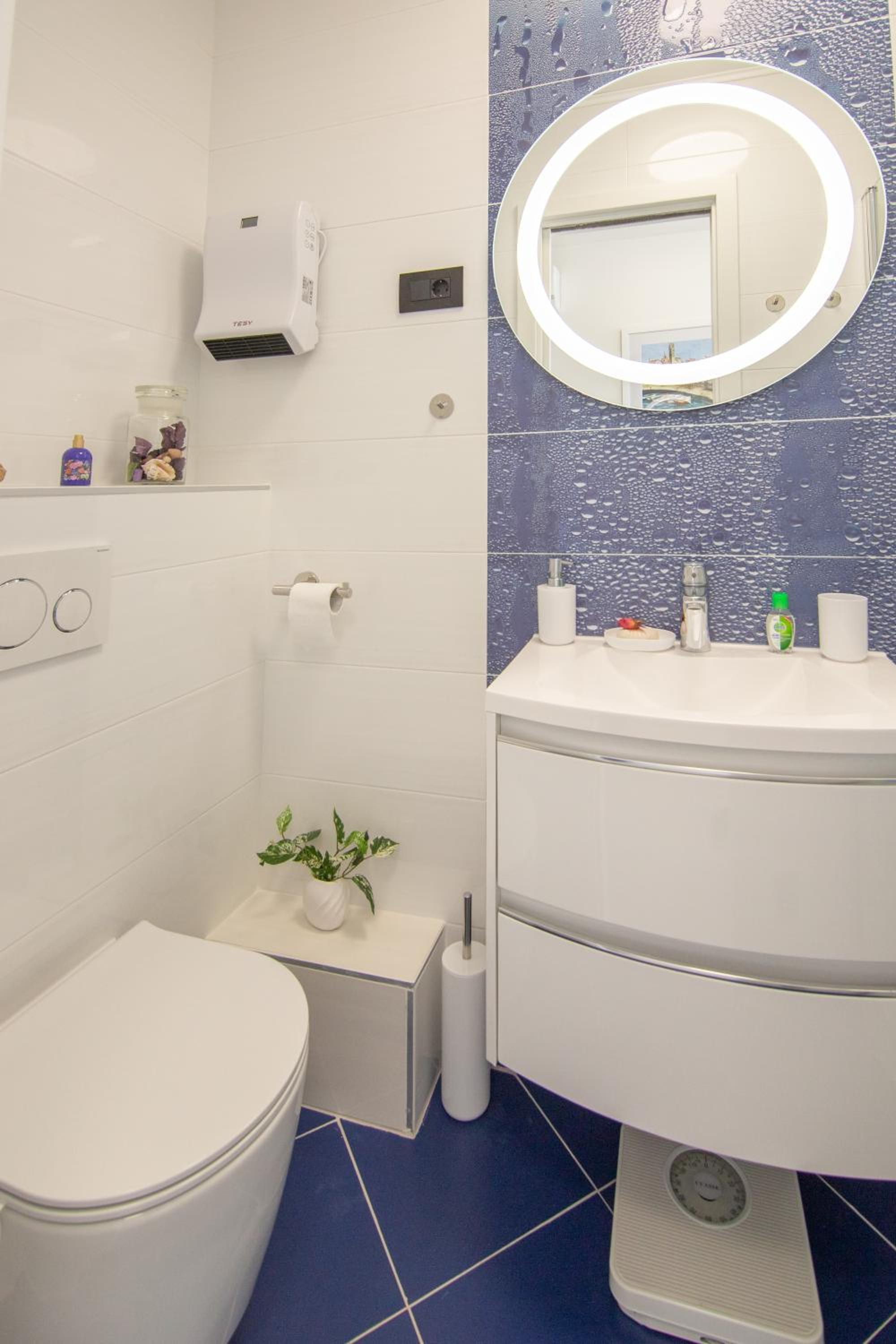 One Bedroom Apartment with Sea View photo 2