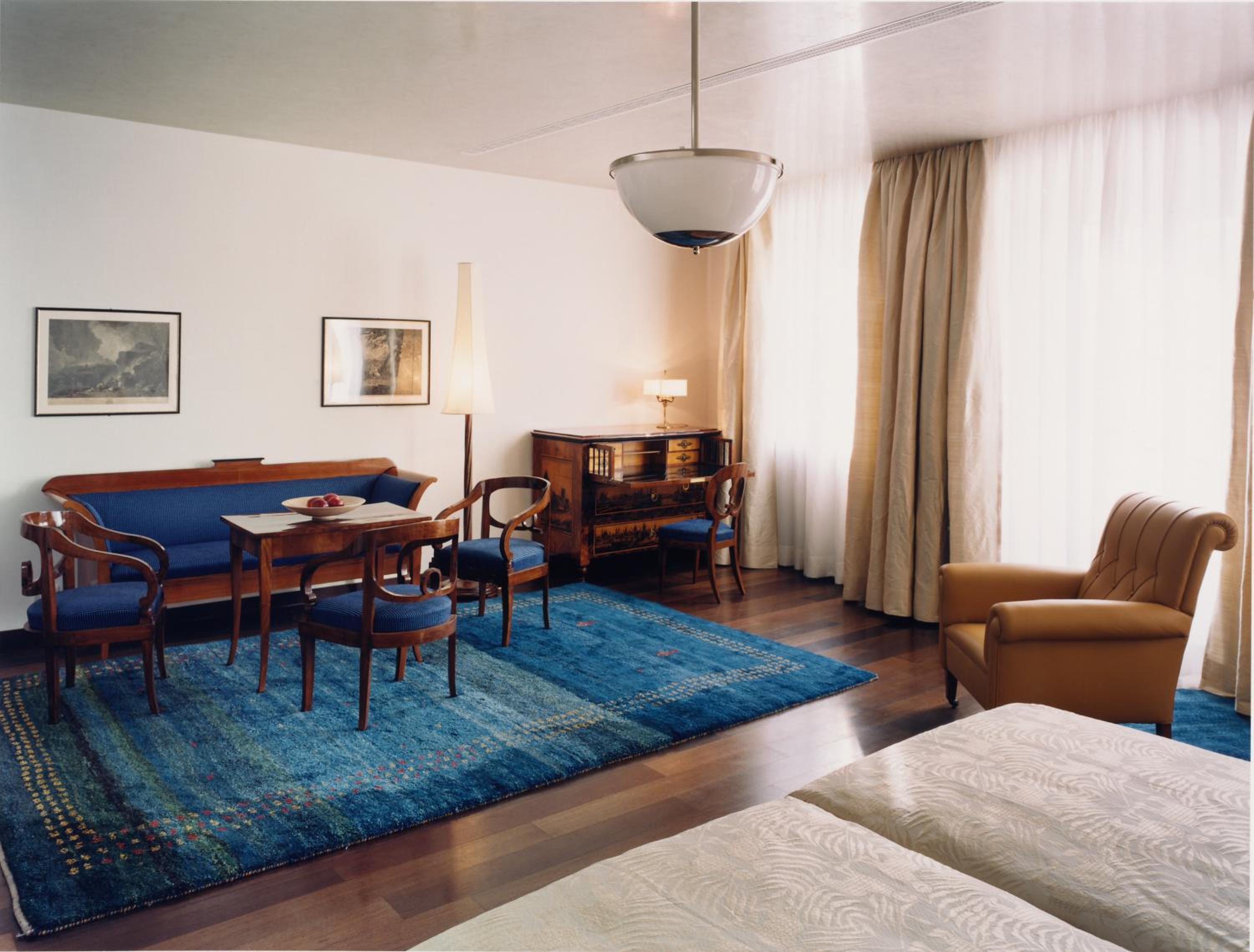 Deluxe Junior Suite - Photo 5