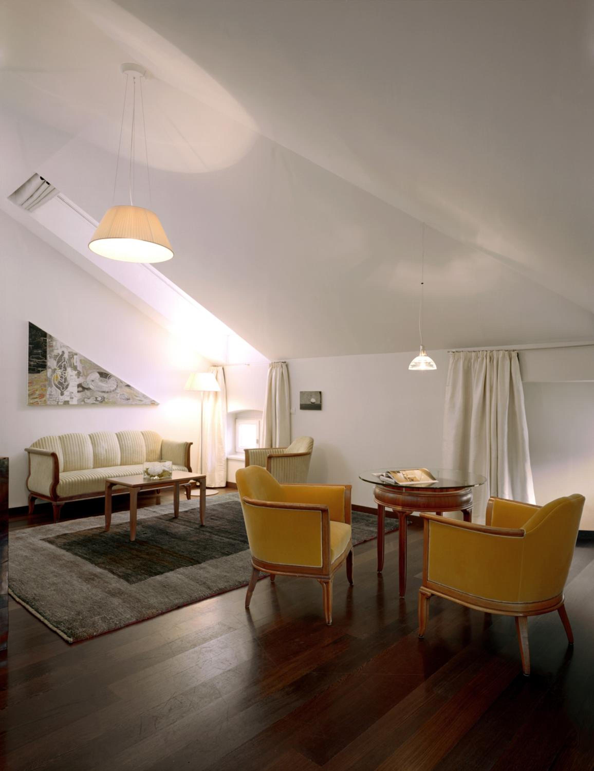 Deluxe Junior Suite - Photo 7