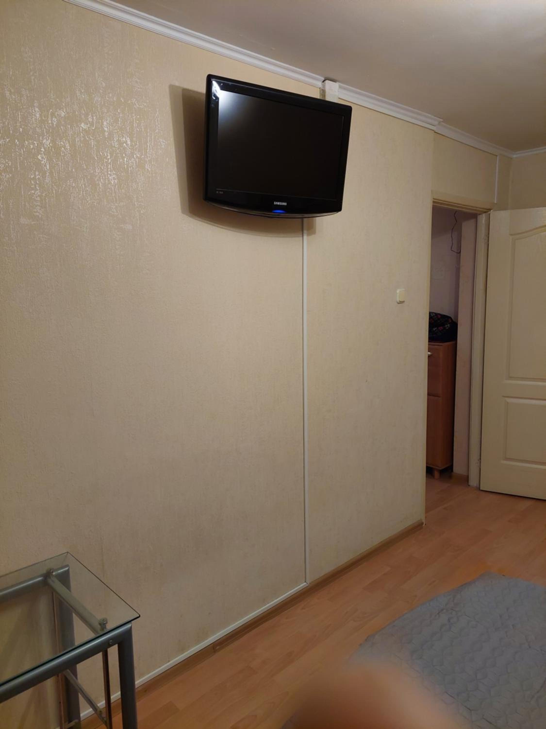 One-Bedroom Apartment - Photo 7