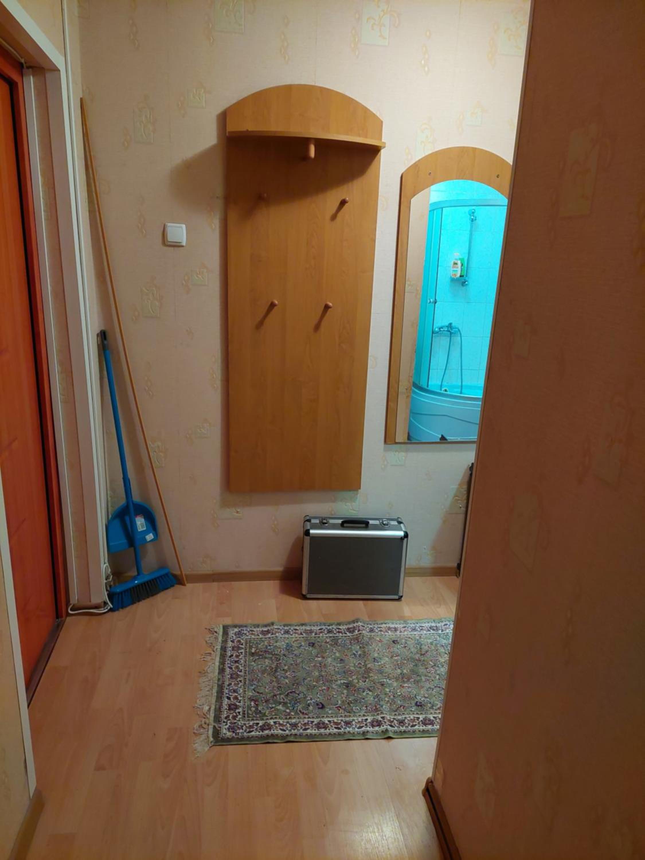 One-Bedroom Apartment - Photo 11