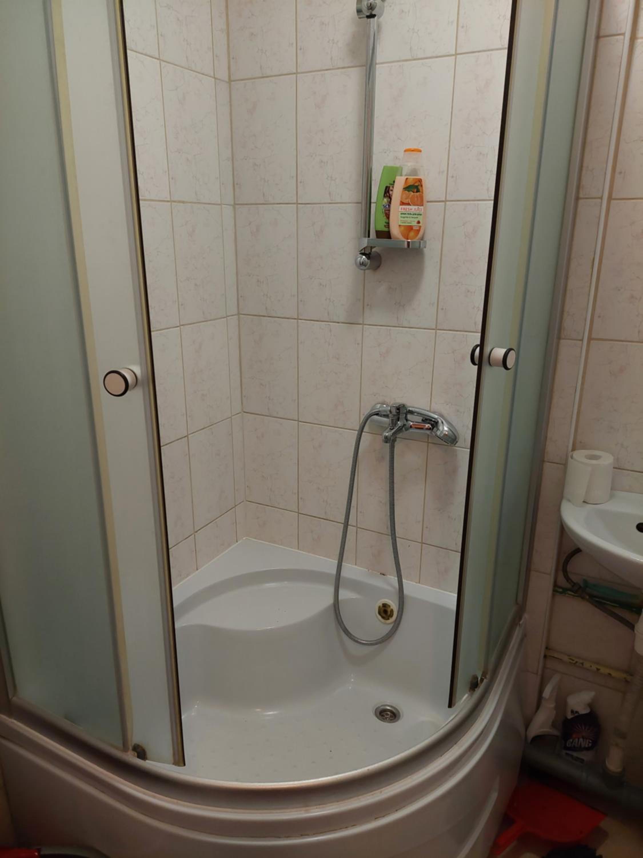 One-Bedroom Apartment - Photo 4