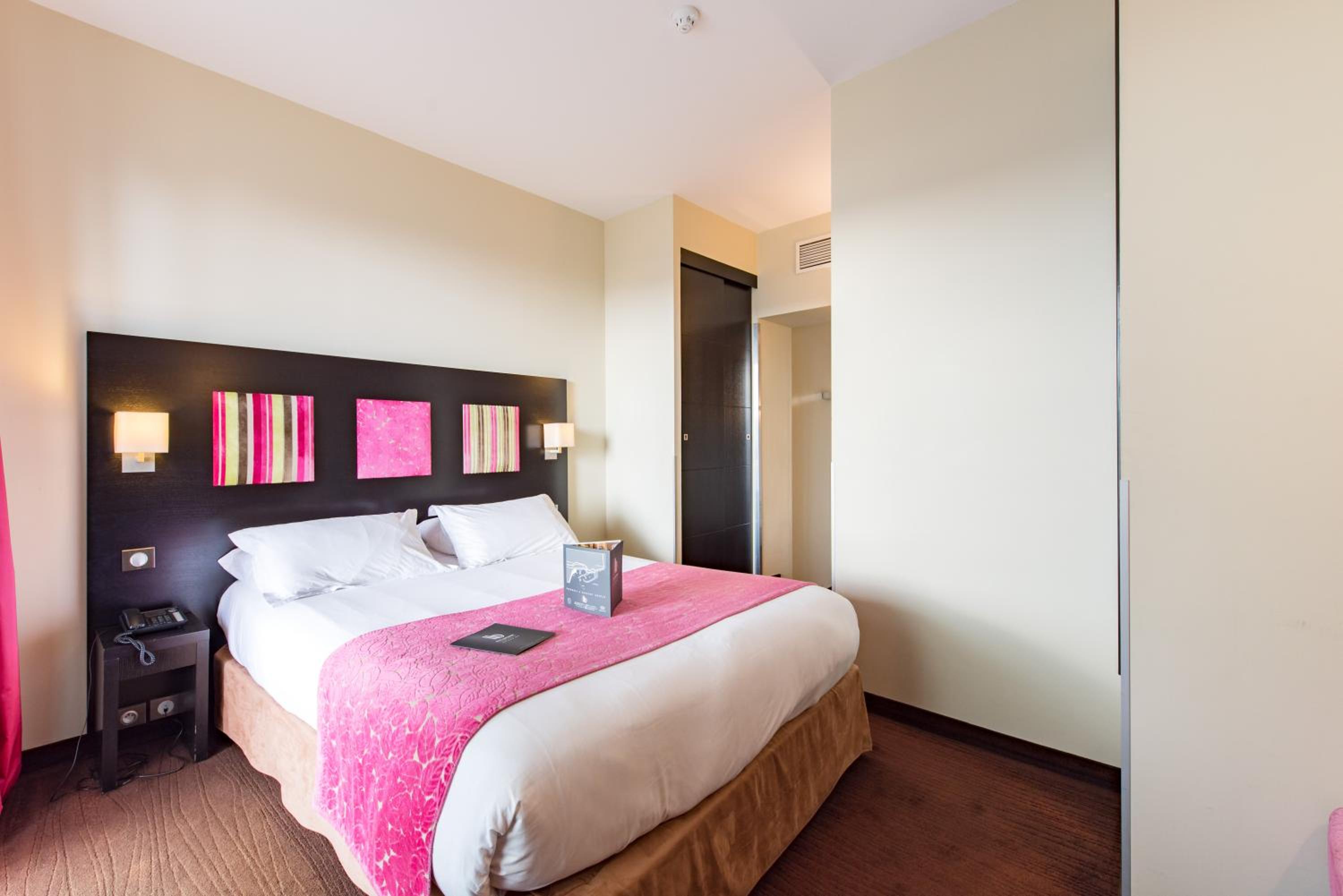 Superior Double Room with Seaview - Second Floor