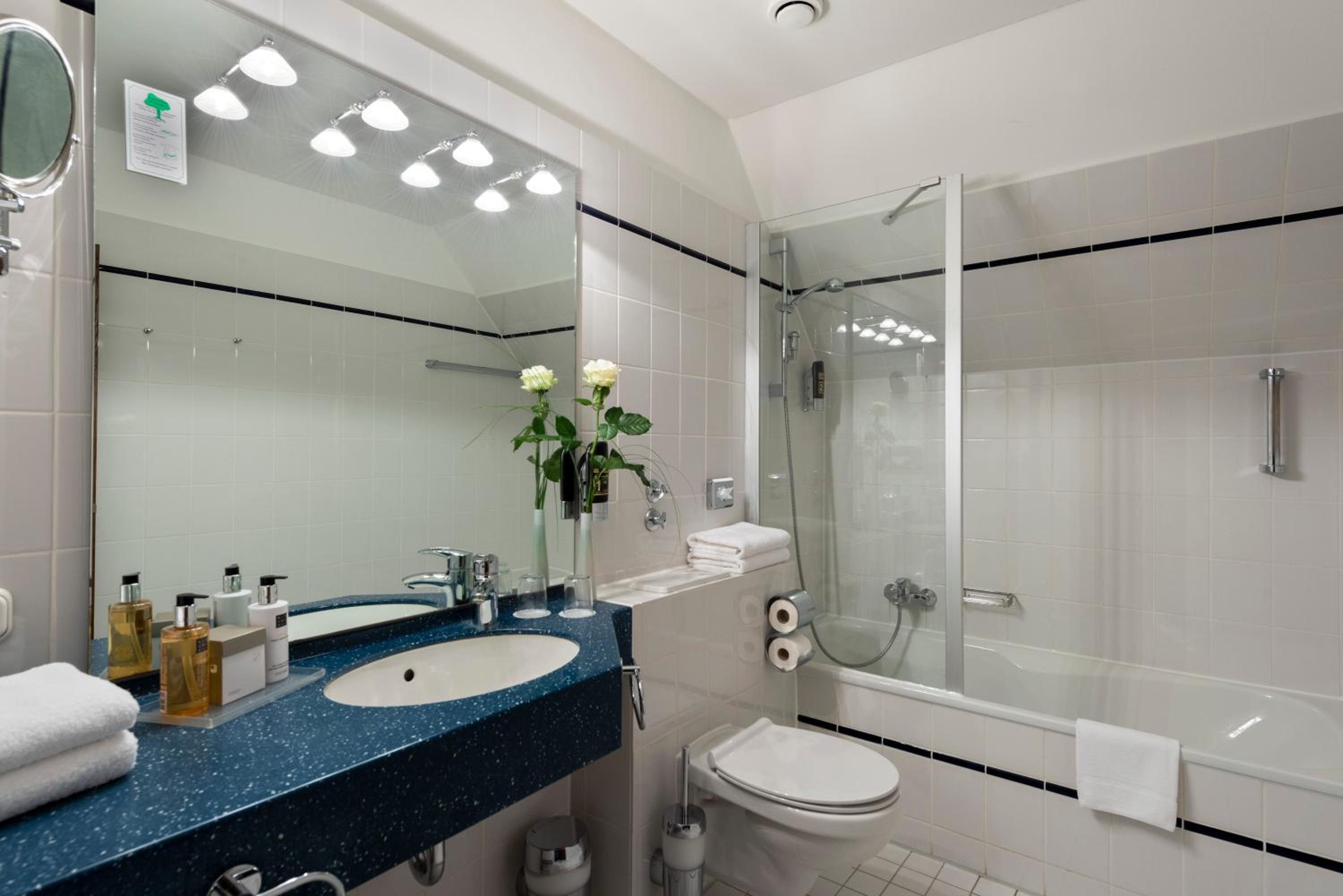 Double Room - Photo 4