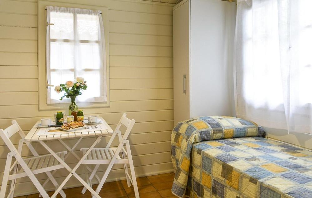 One-Bedroom Bungalow photo 2
