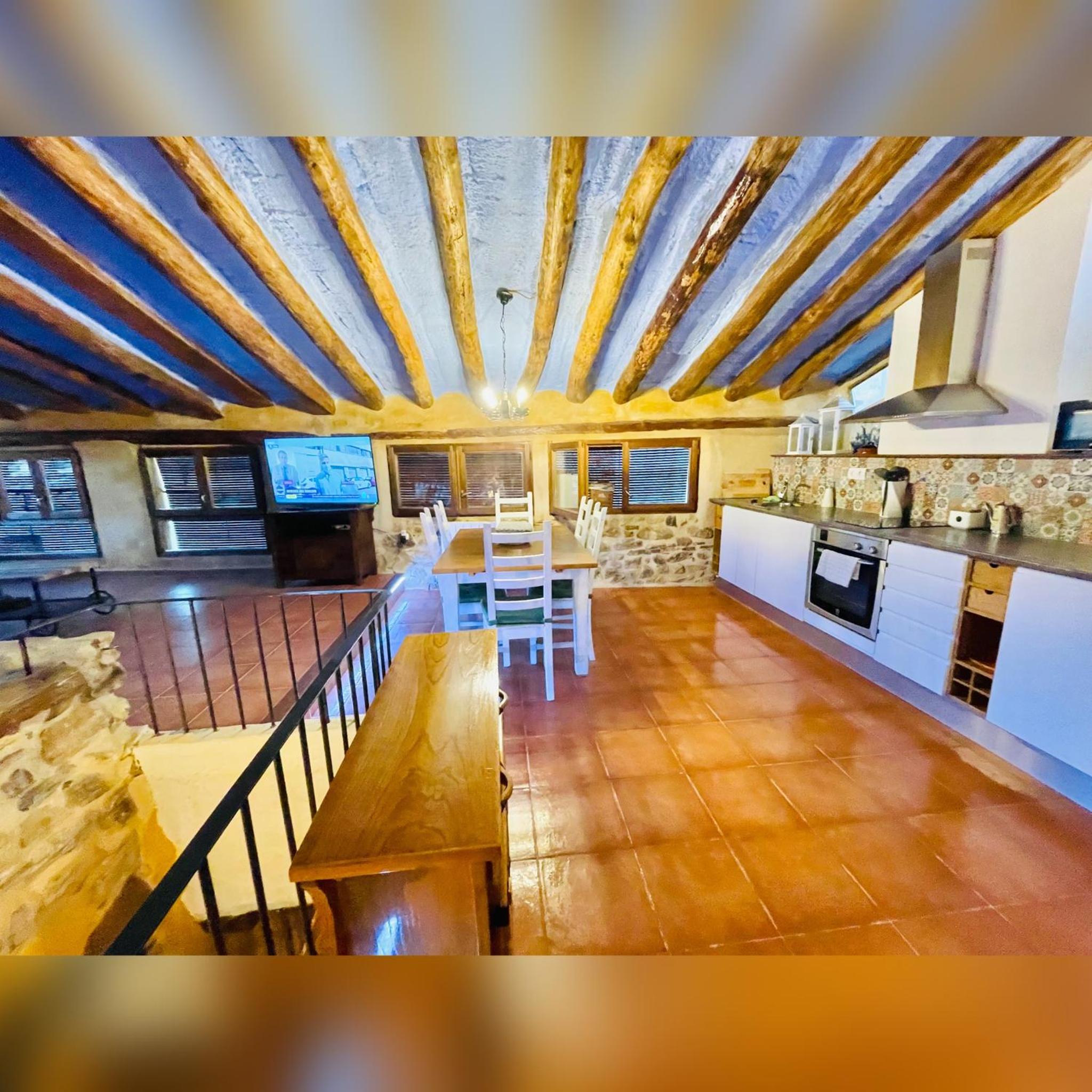 Family Studio - Photo 48