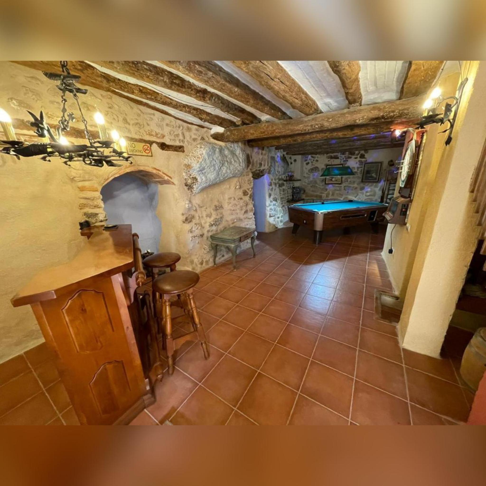 Family Studio - Photo 42