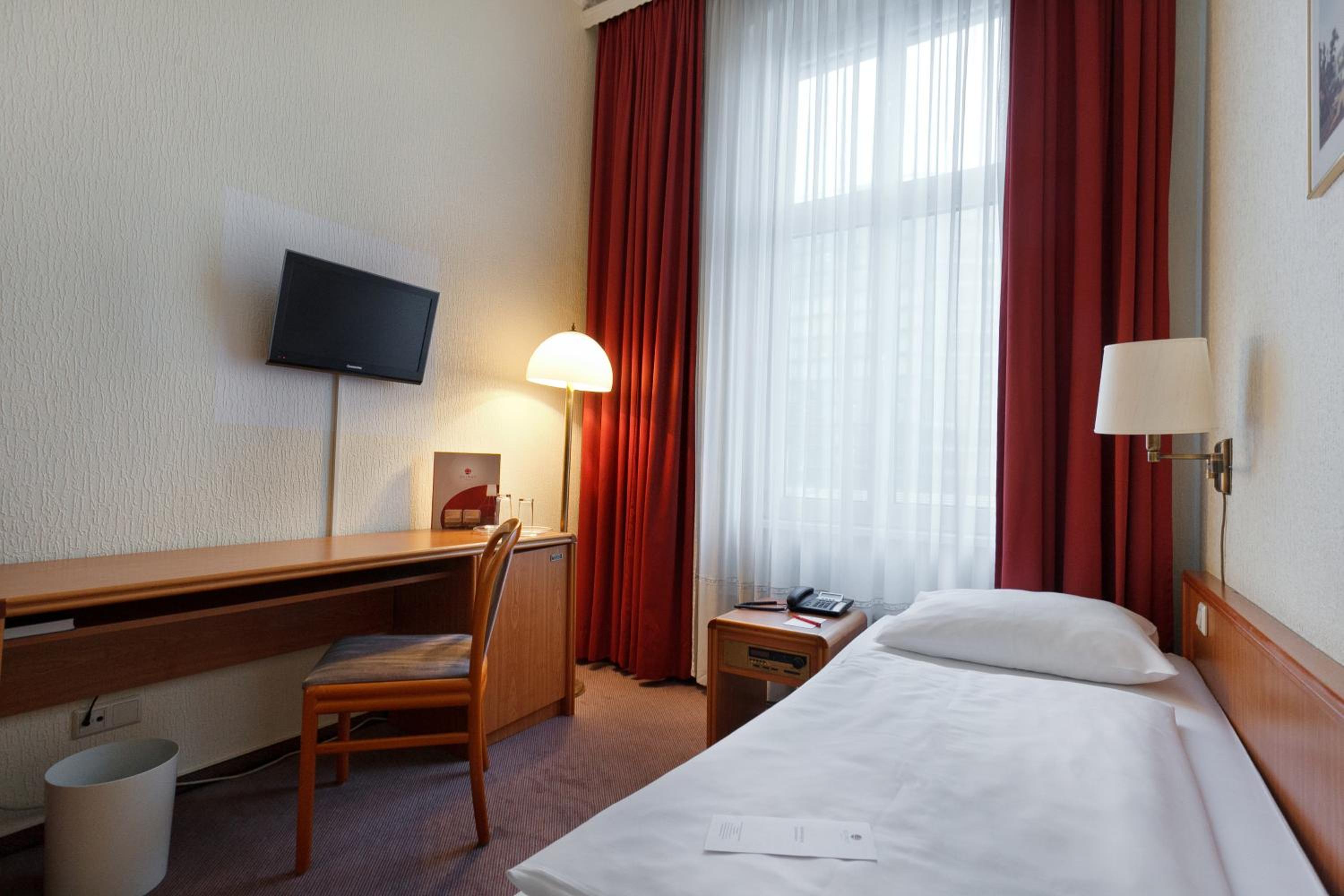 Standard Single Room photo 2