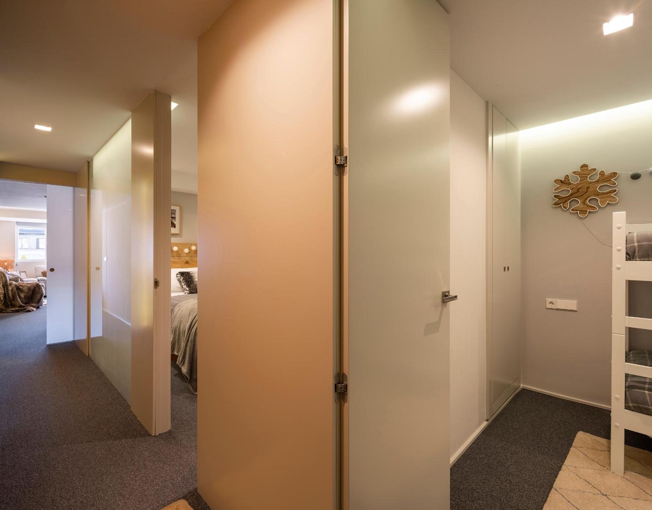 Apartment with Terrace photo 2