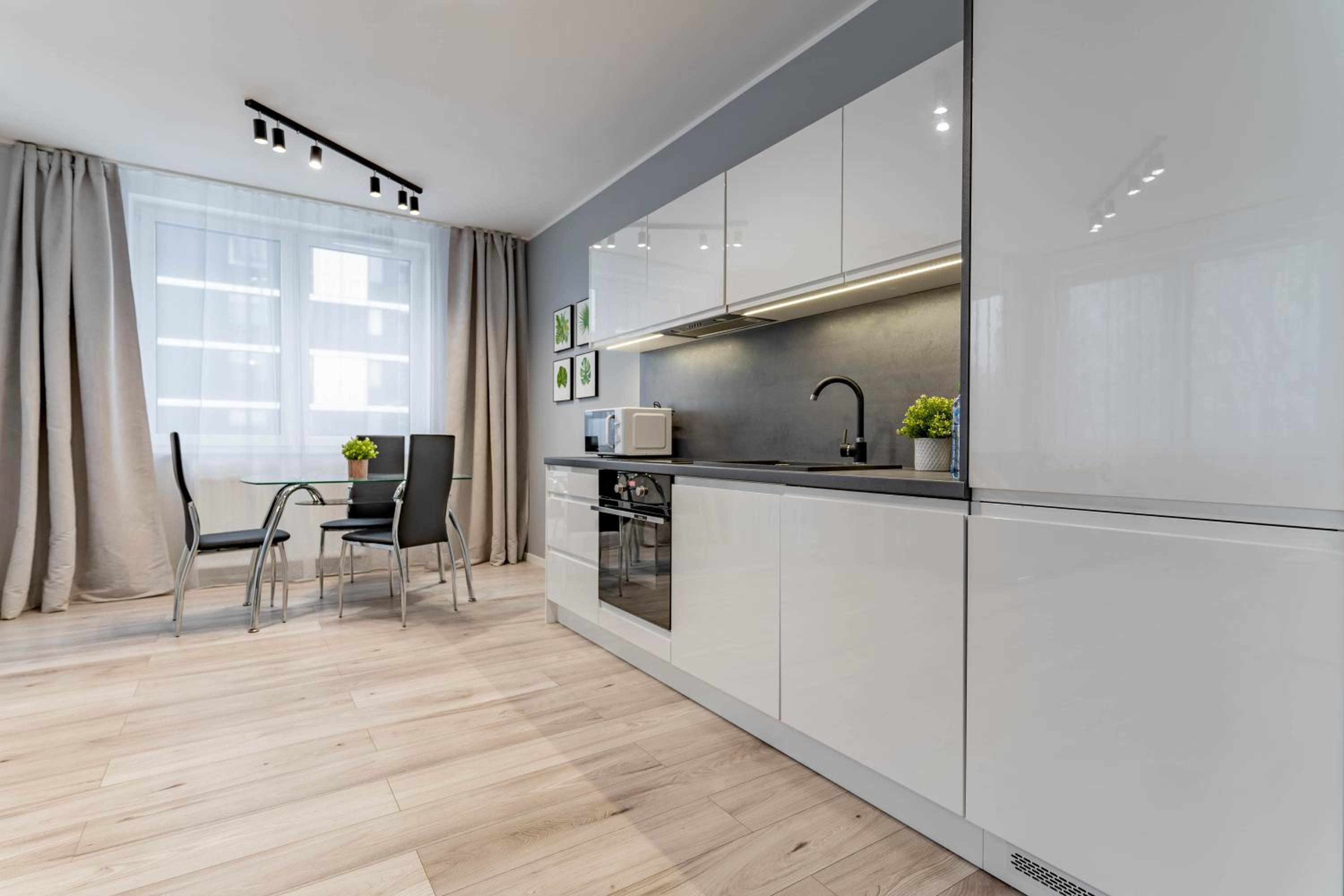 Apartament z 1 sypialnią i balkonem - 2a photo 2