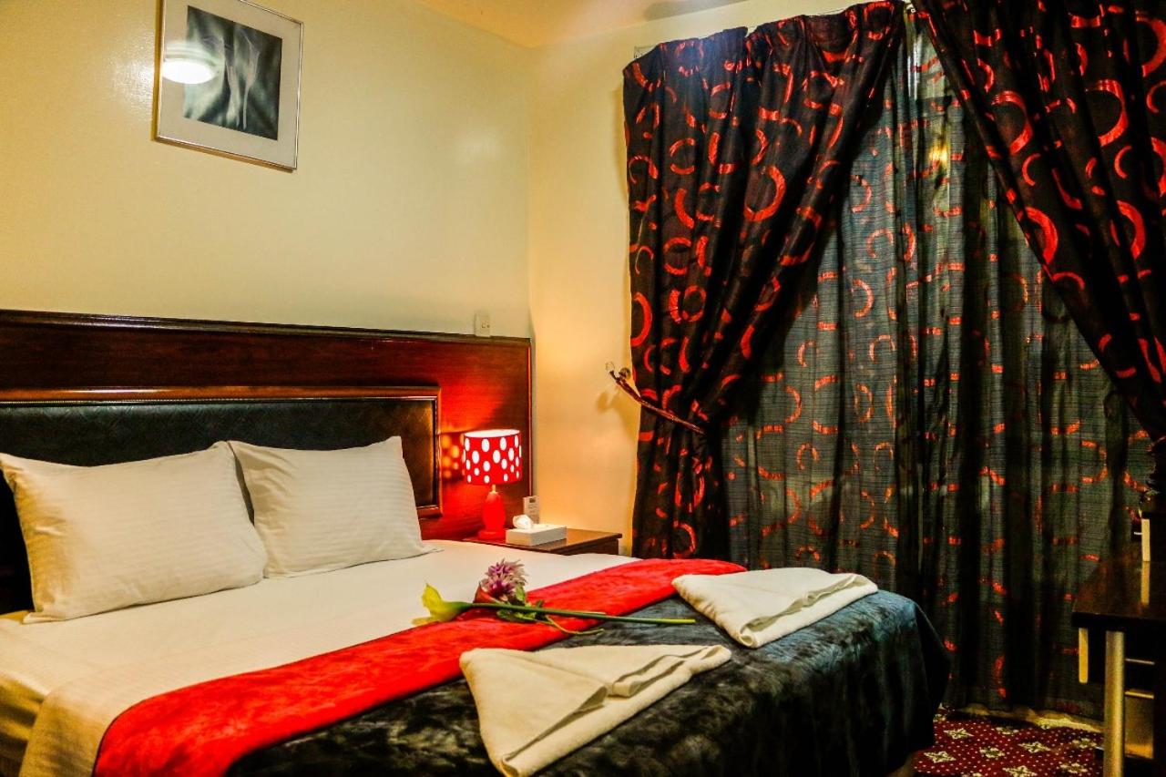 Deluxe Single Room photo 3
