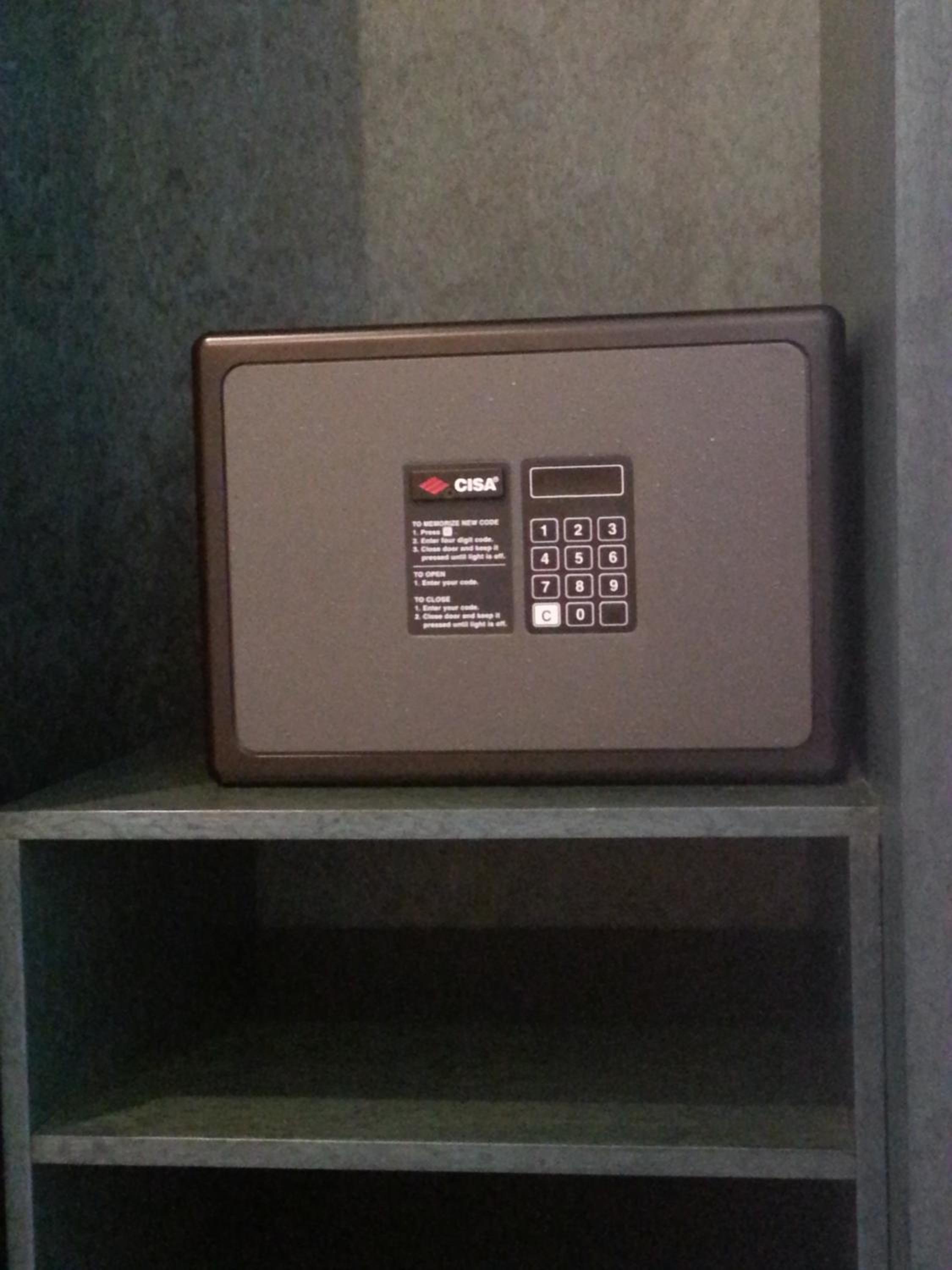 Budget Triple Room - Photo 2