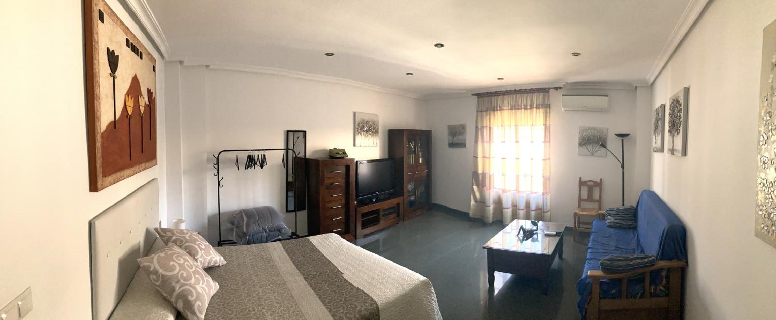 Apartamento con Balcón