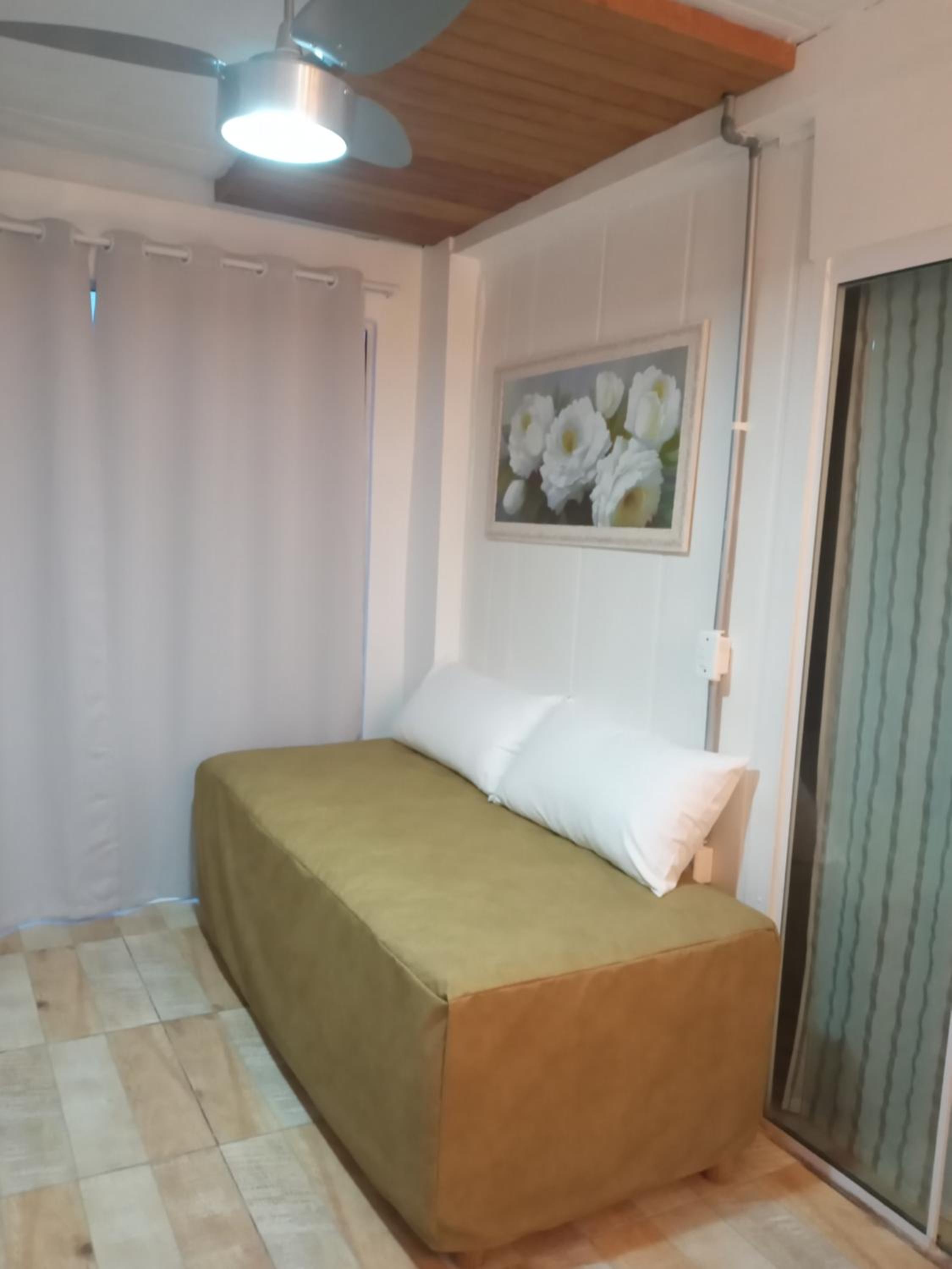 Standard Double Room - Photo 9