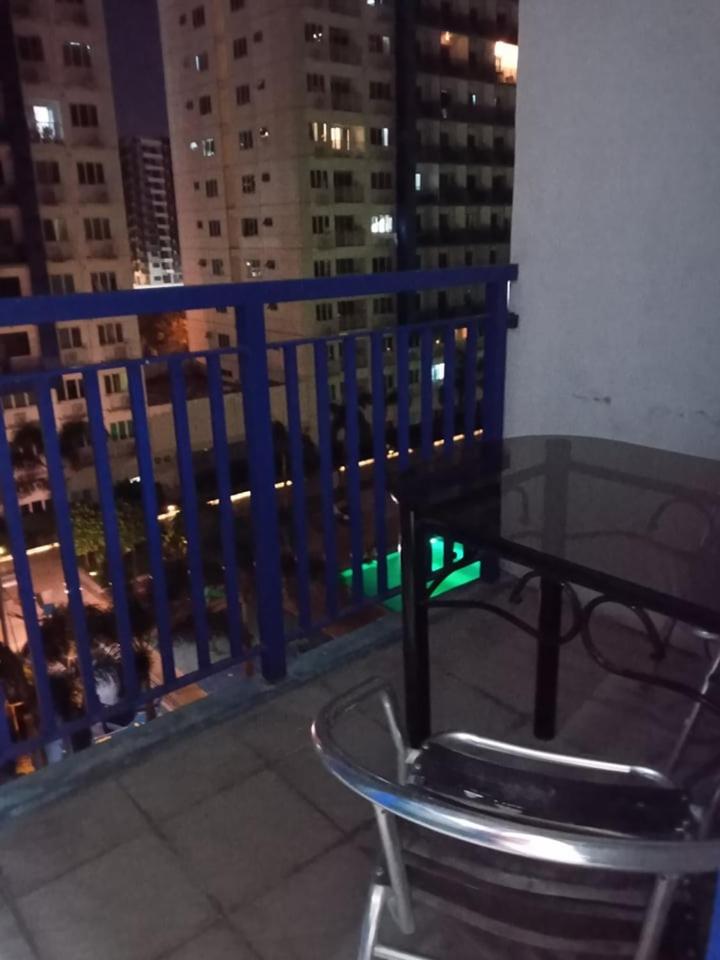 One-Bedroom Apartment with Balcony - Photo 34
