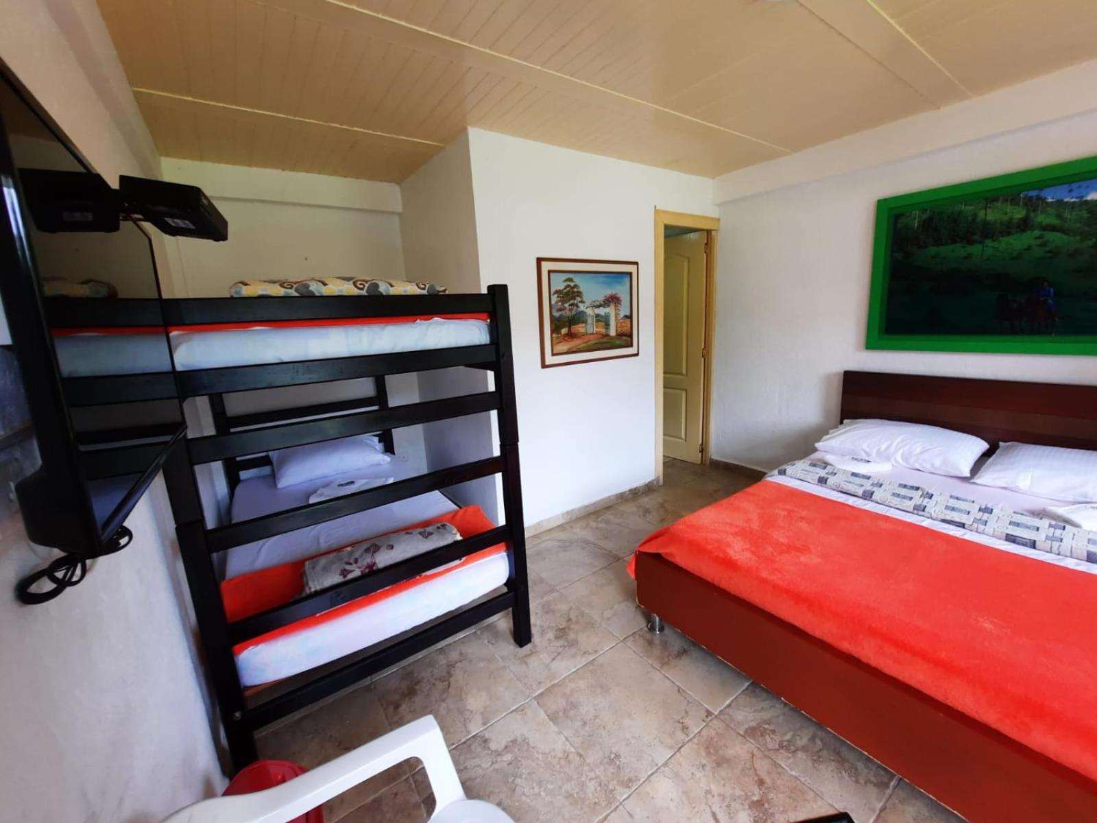 Quadruple Room with Garden View photo 1
