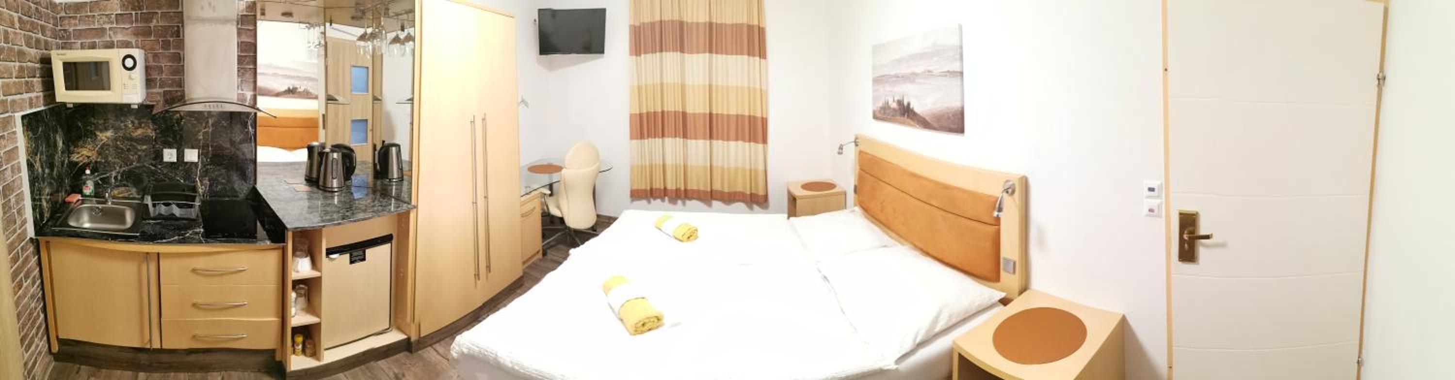 Superior Double or Twin Room with Terrace - Photo 16