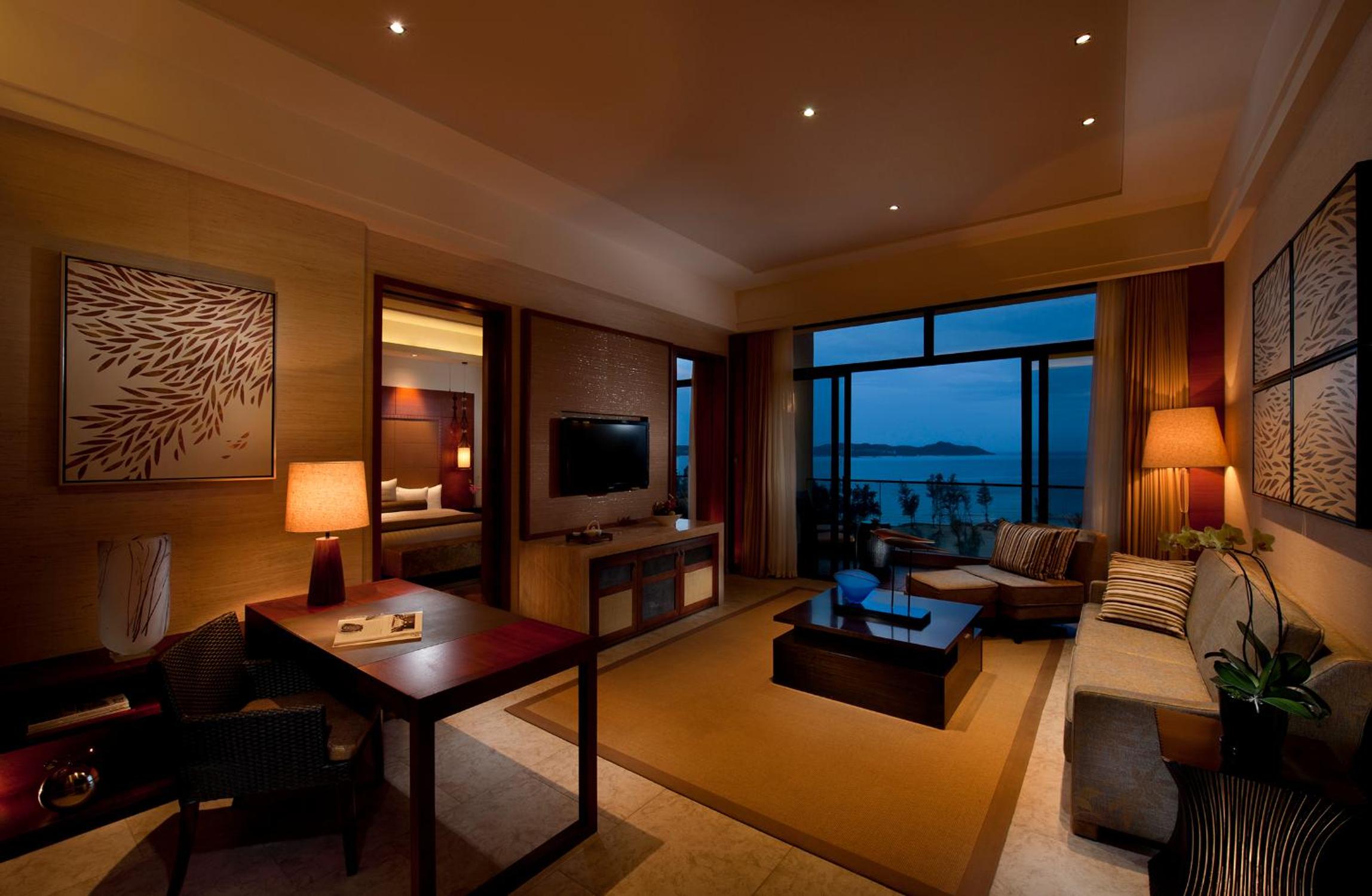 Ocean View Suite with King Bed photo 1