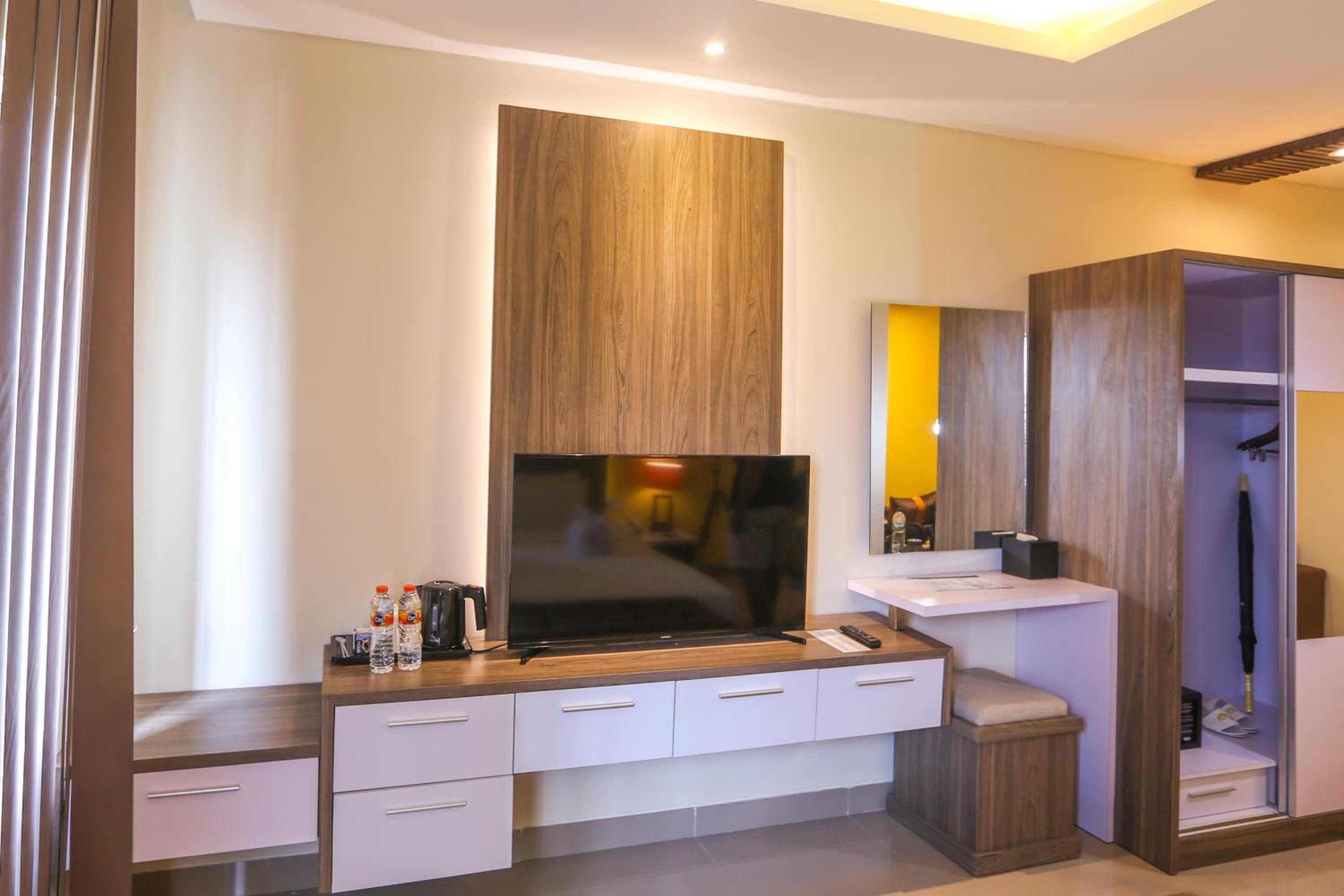 Standard  Room - Photo 8