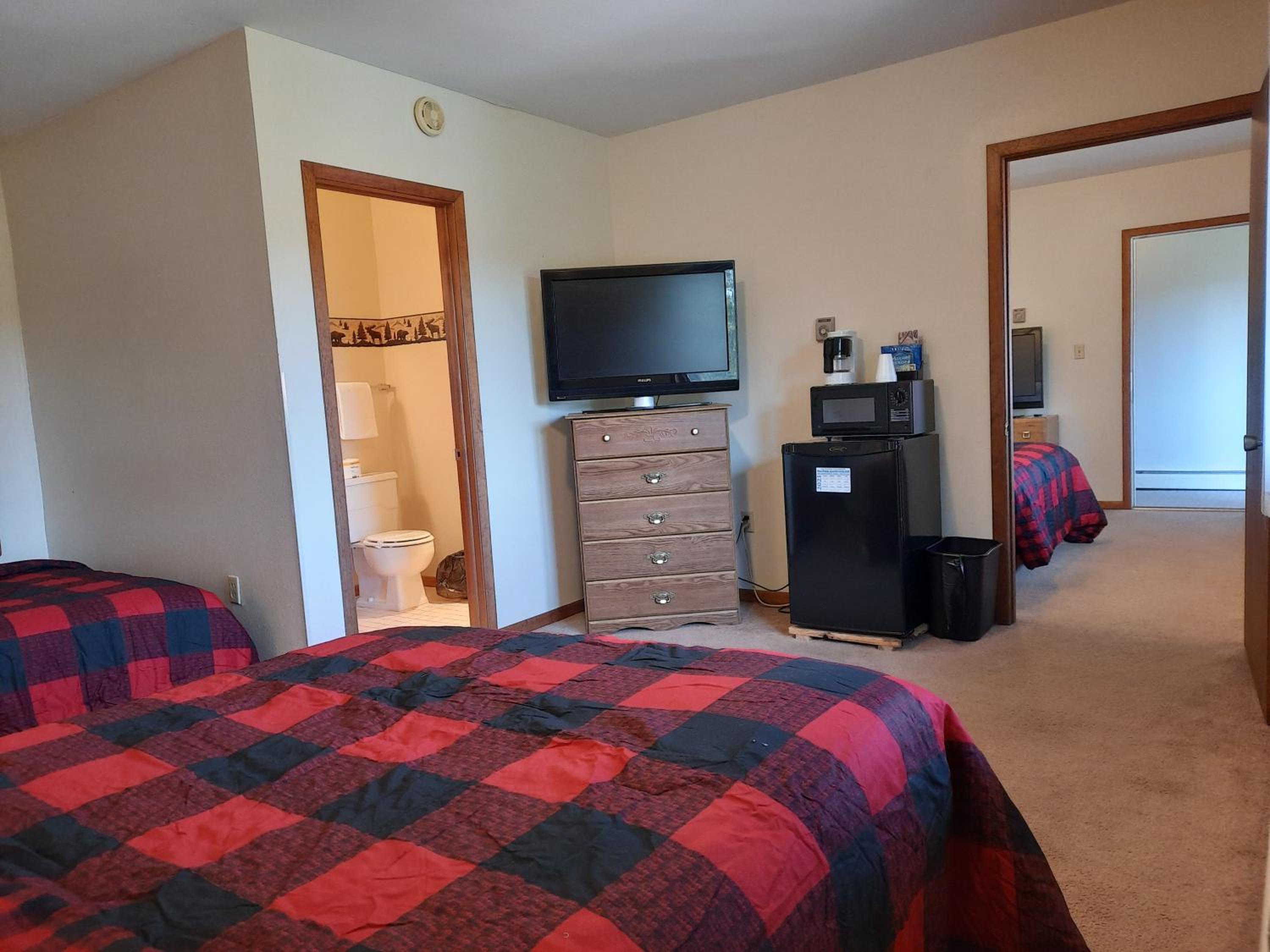 Standard Family Room photo 2