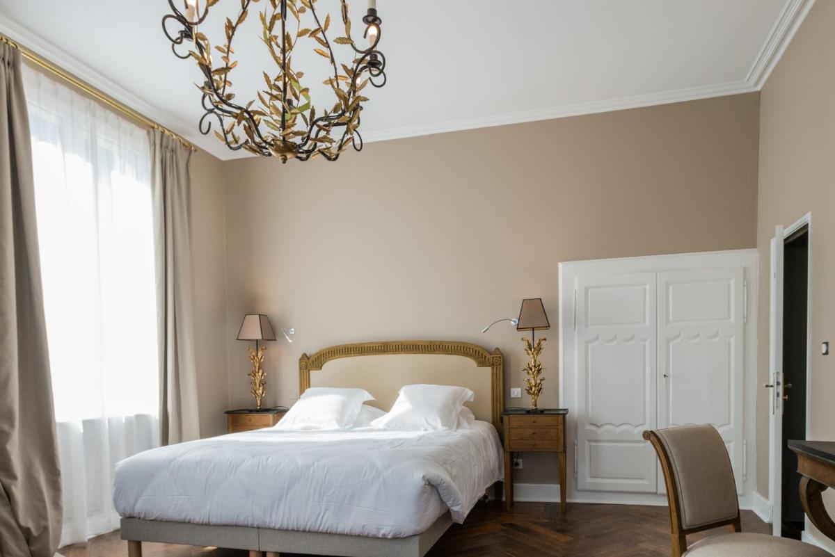 Deluxe Double or Twin Room with Shower photo 1