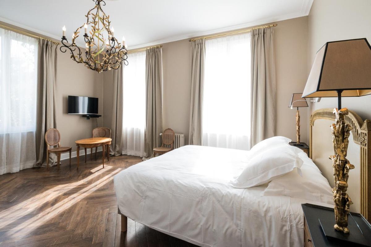 Deluxe Double or Twin Room with Shower photo 2