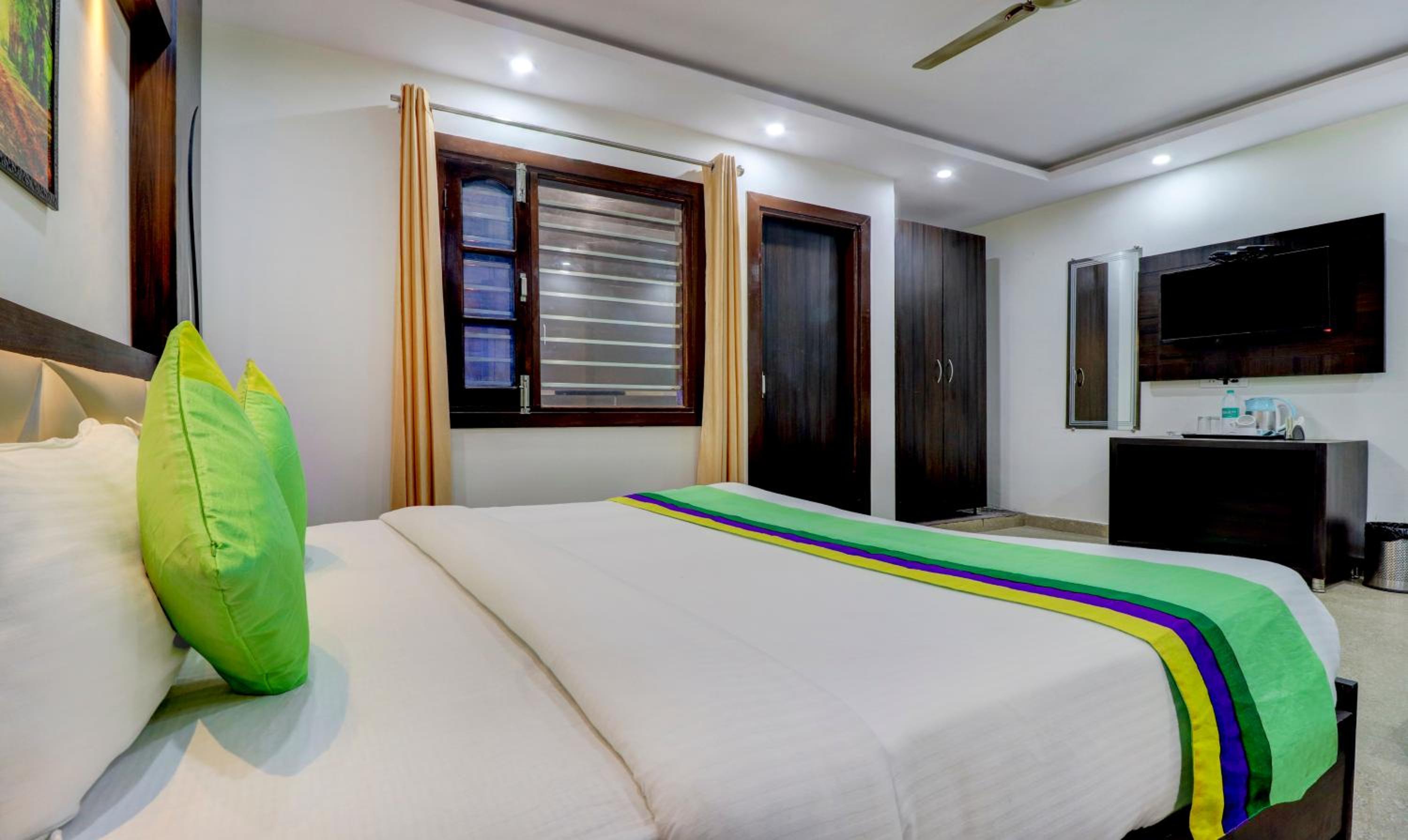 Superior Double Room - Photo 2