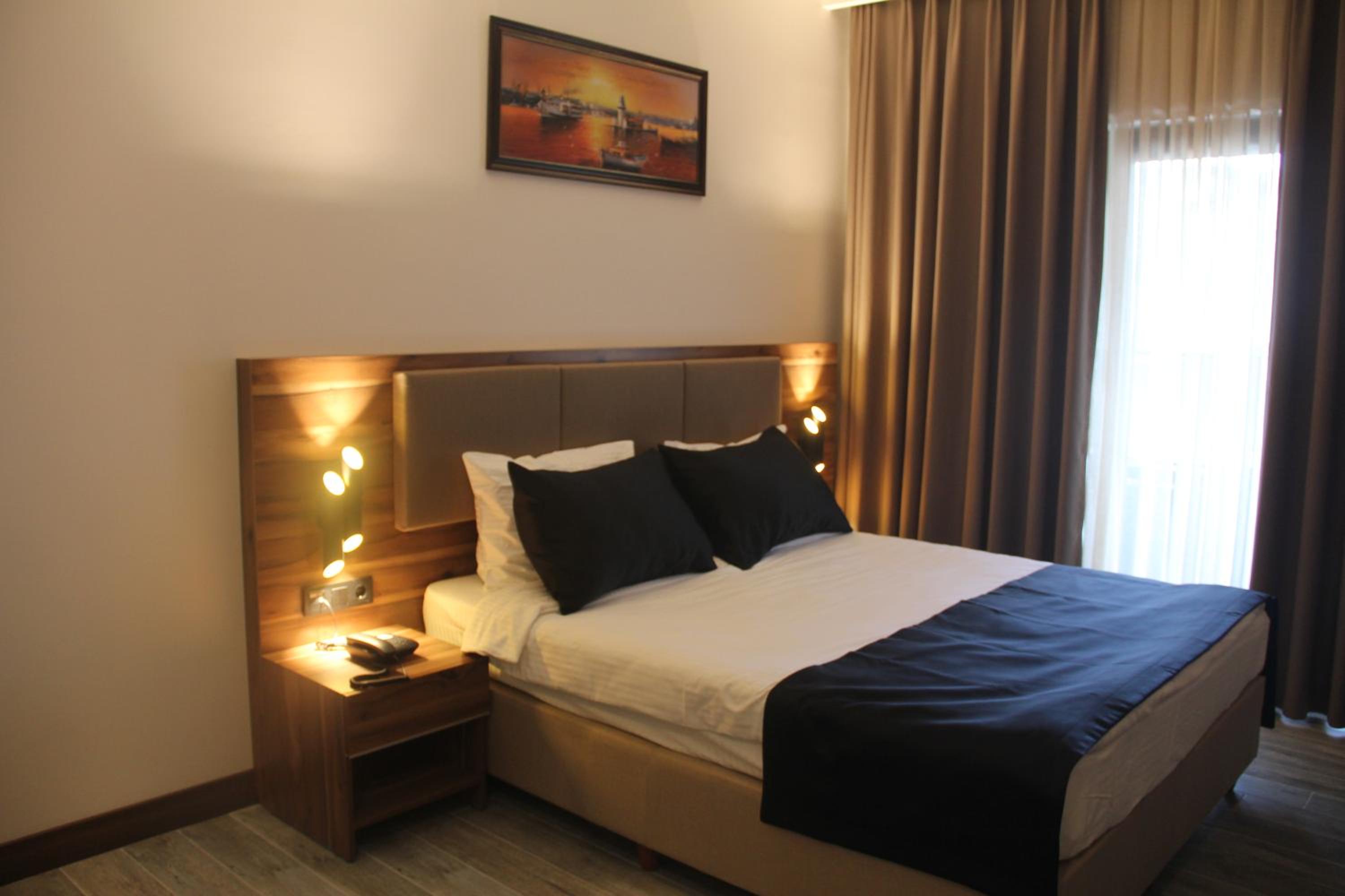 King Room with Balcony