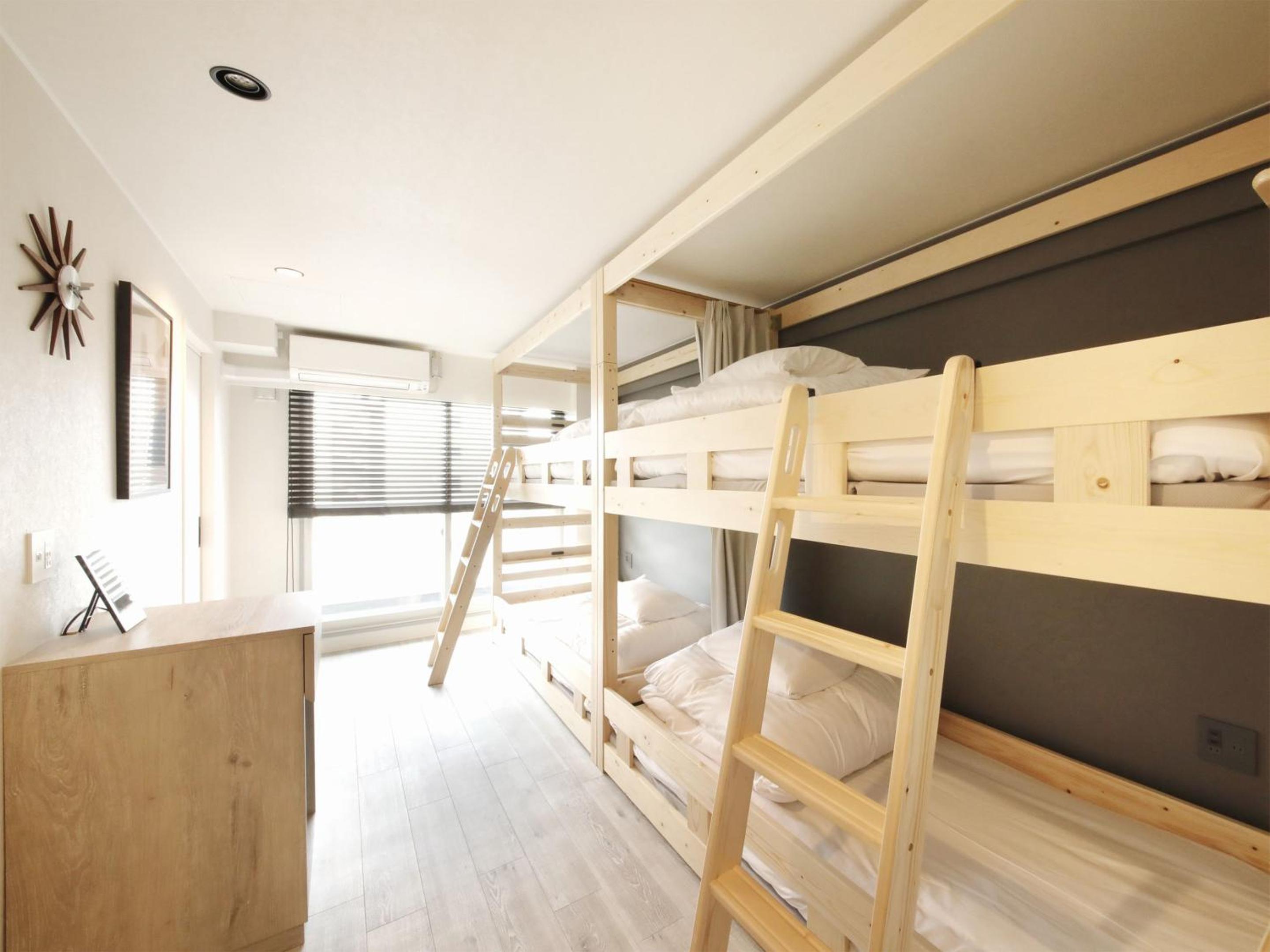 Quadruple Room - Photo 1